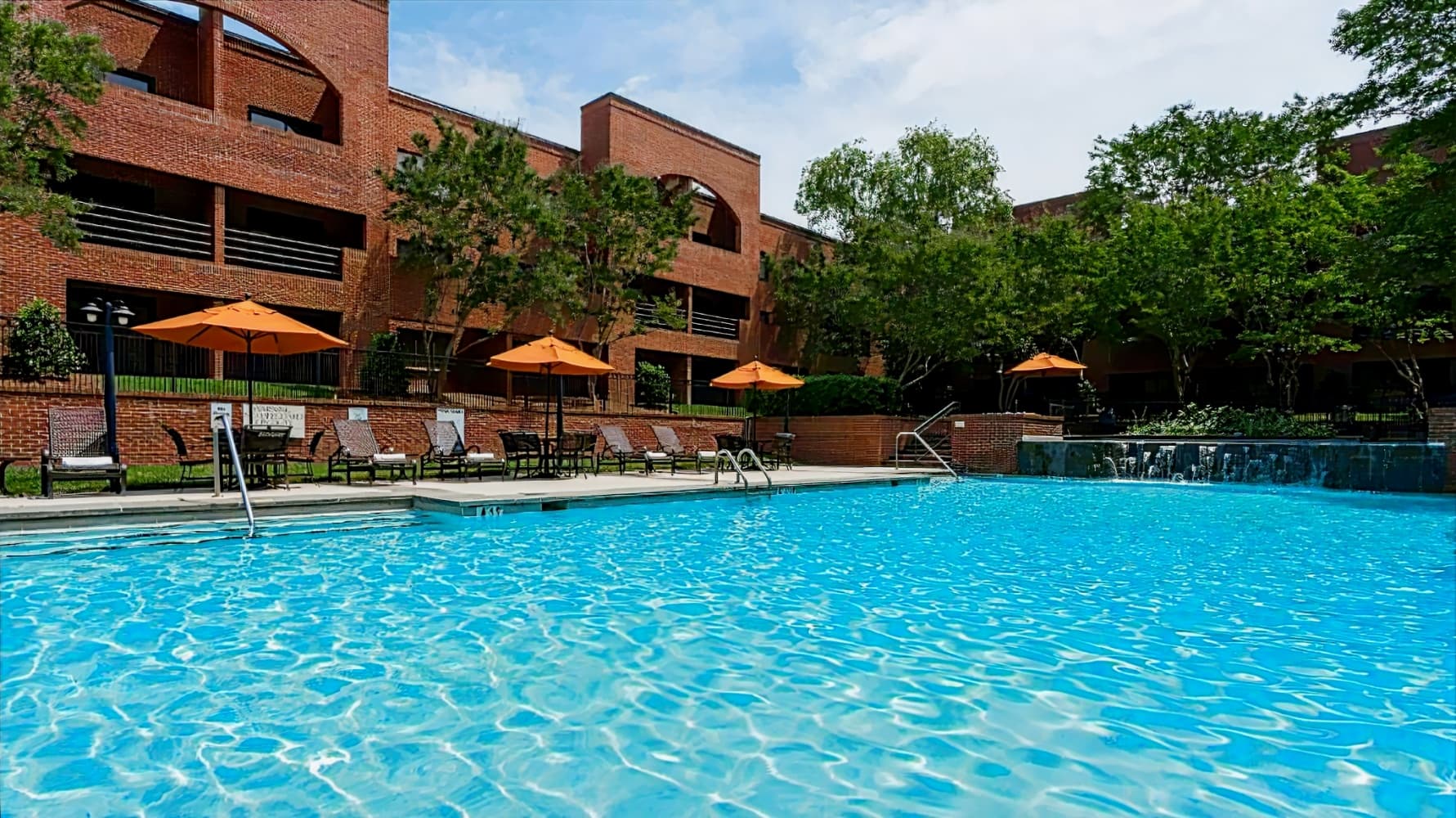 DoubleTree Suites by Hilton Charlotte/SouthPark