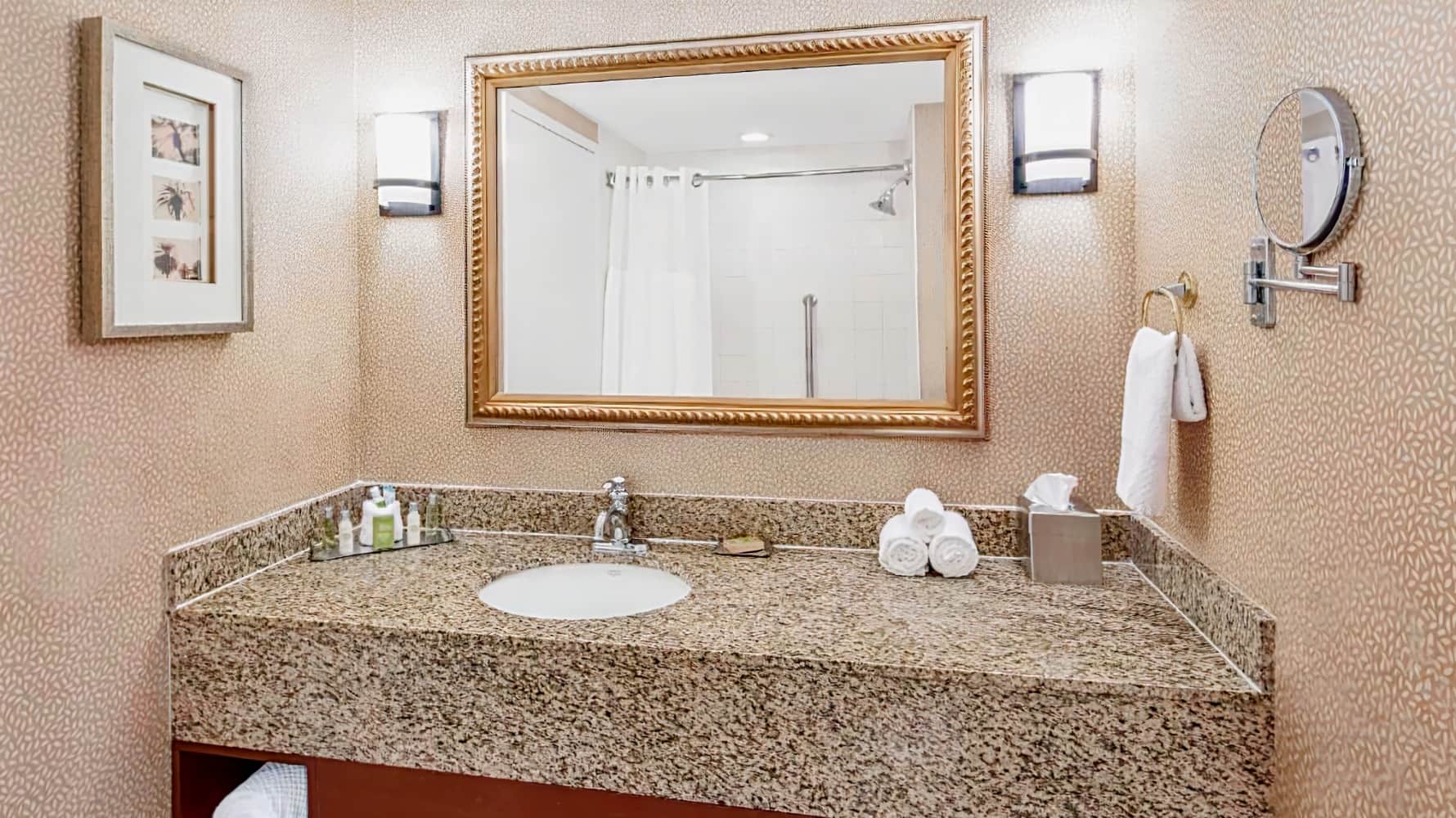 DoubleTree by Hilton Hotel Sunrise - Sawgrass Mills