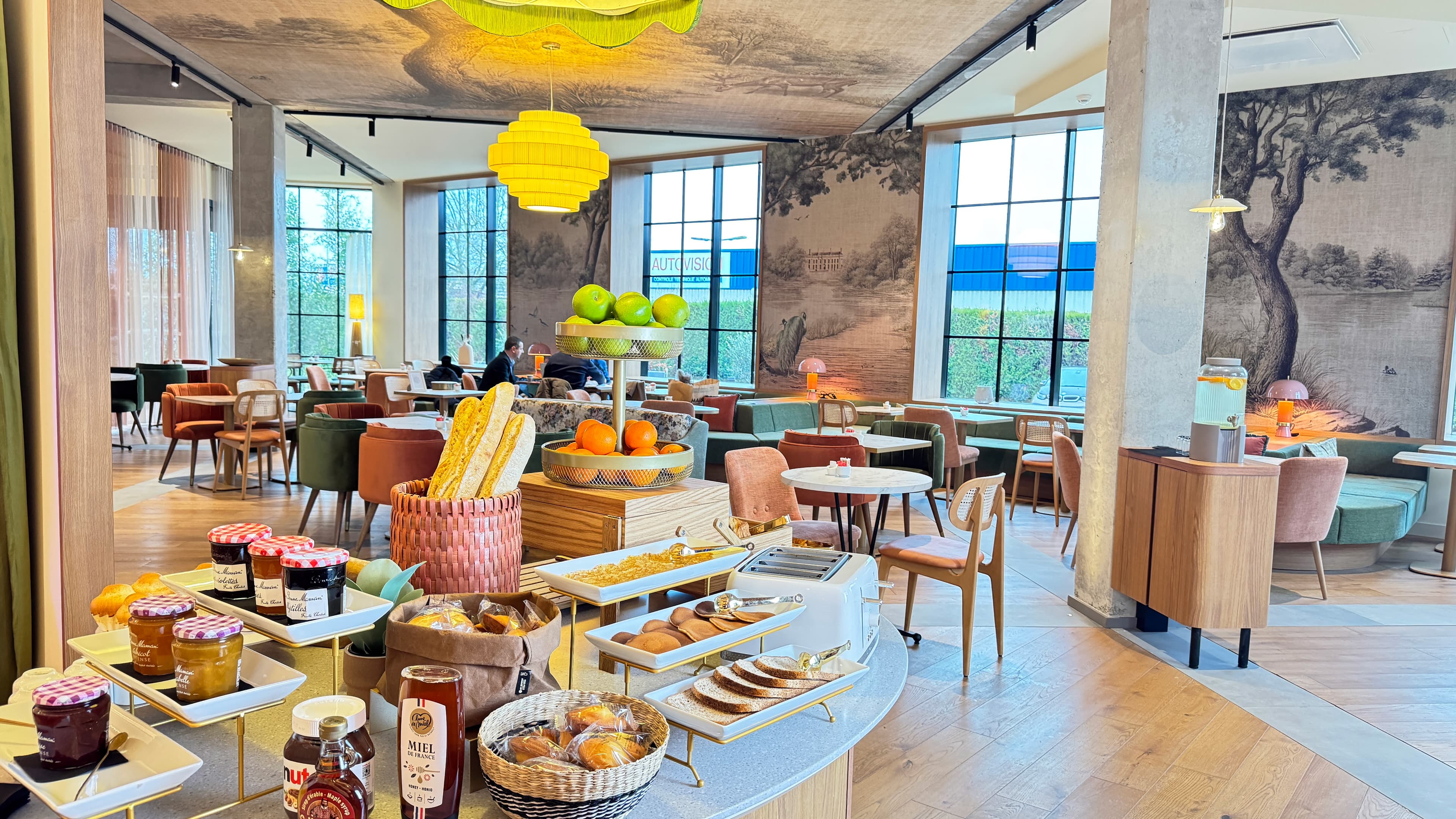 Kyriad Prestige Compiègne