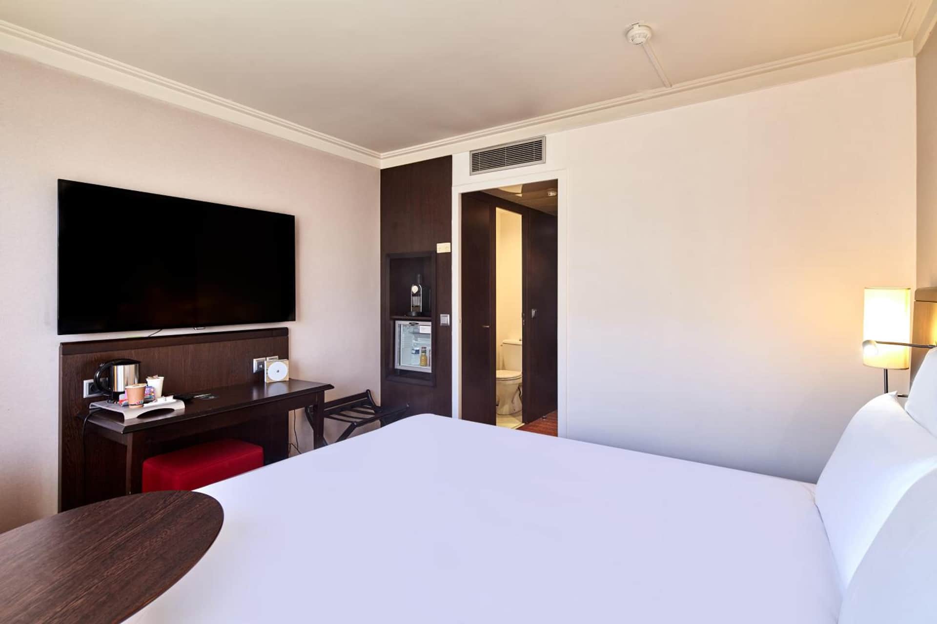 B&B Saint Quentin en Yvelines Centre Gare