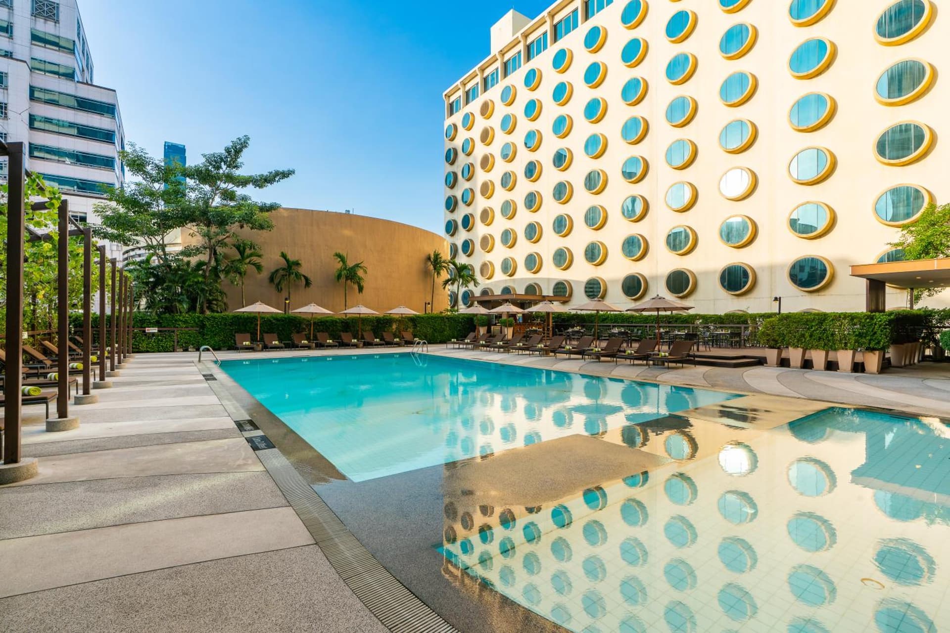 Holiday Inn Bangkok Silom, an IHG Hotel