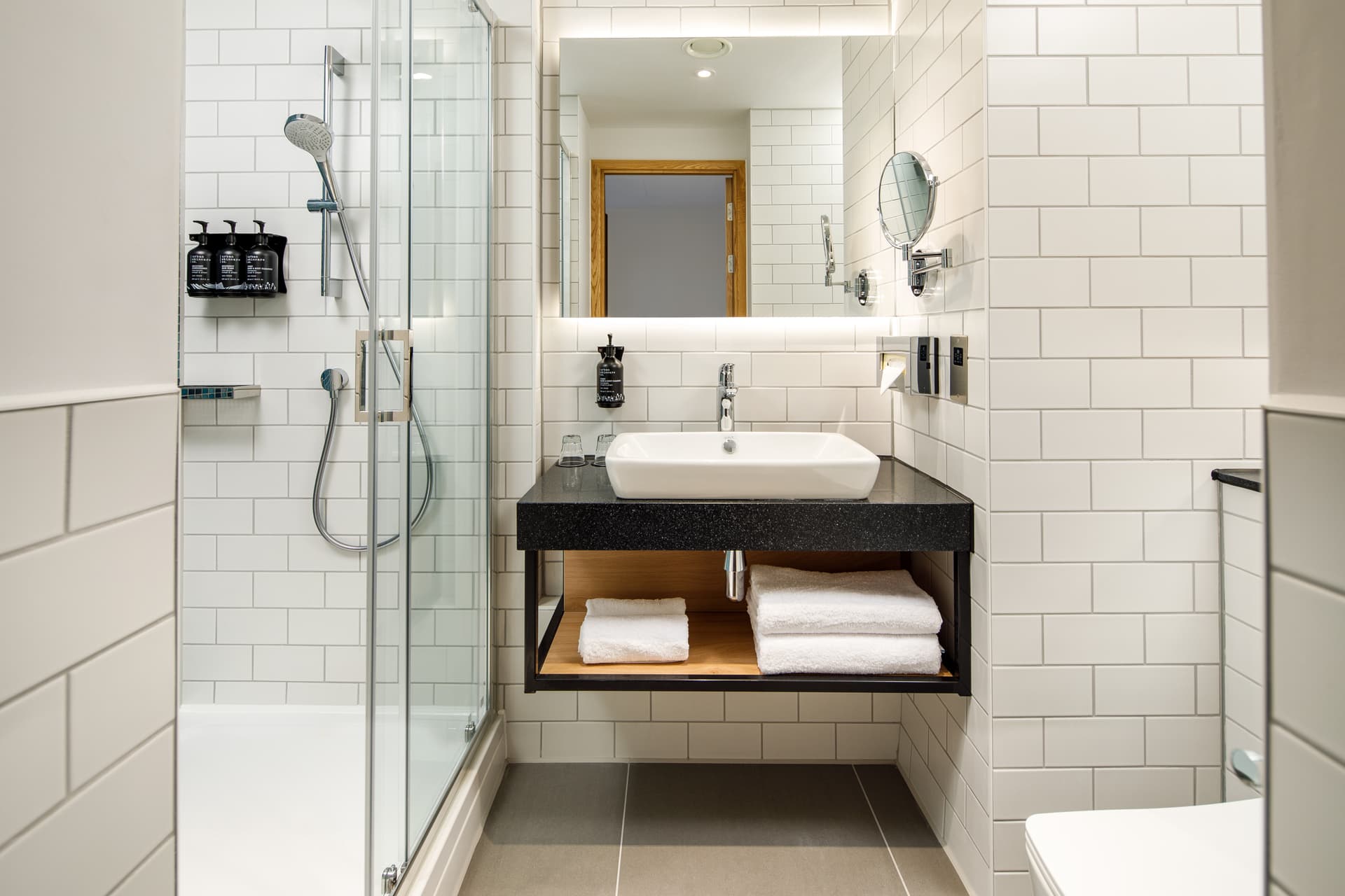 Holiday Inn Manchester Airport, an IHG Hotel
