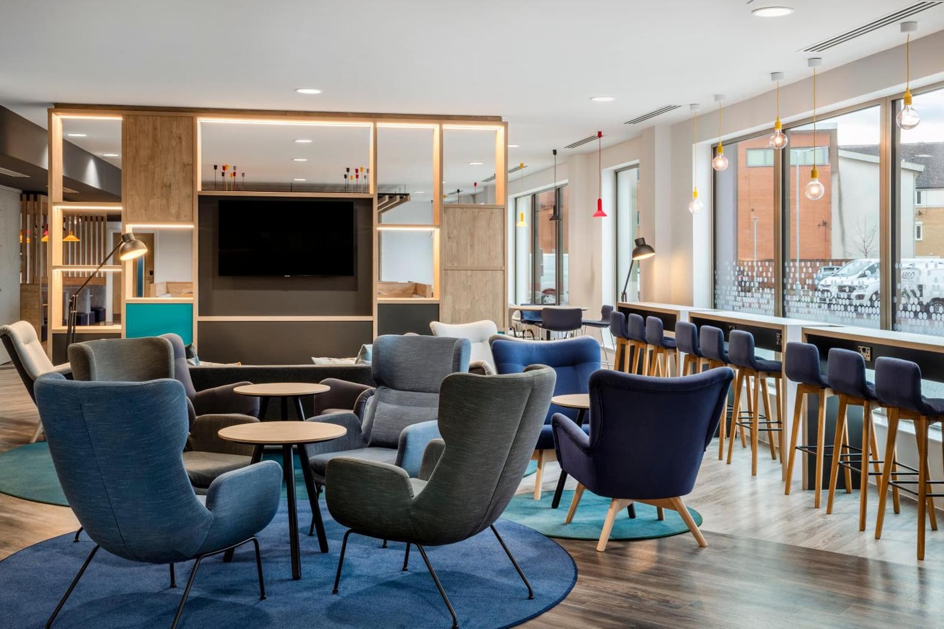 Holiday Inn Express Cambridge West - Cambourne, an IHG Hotel