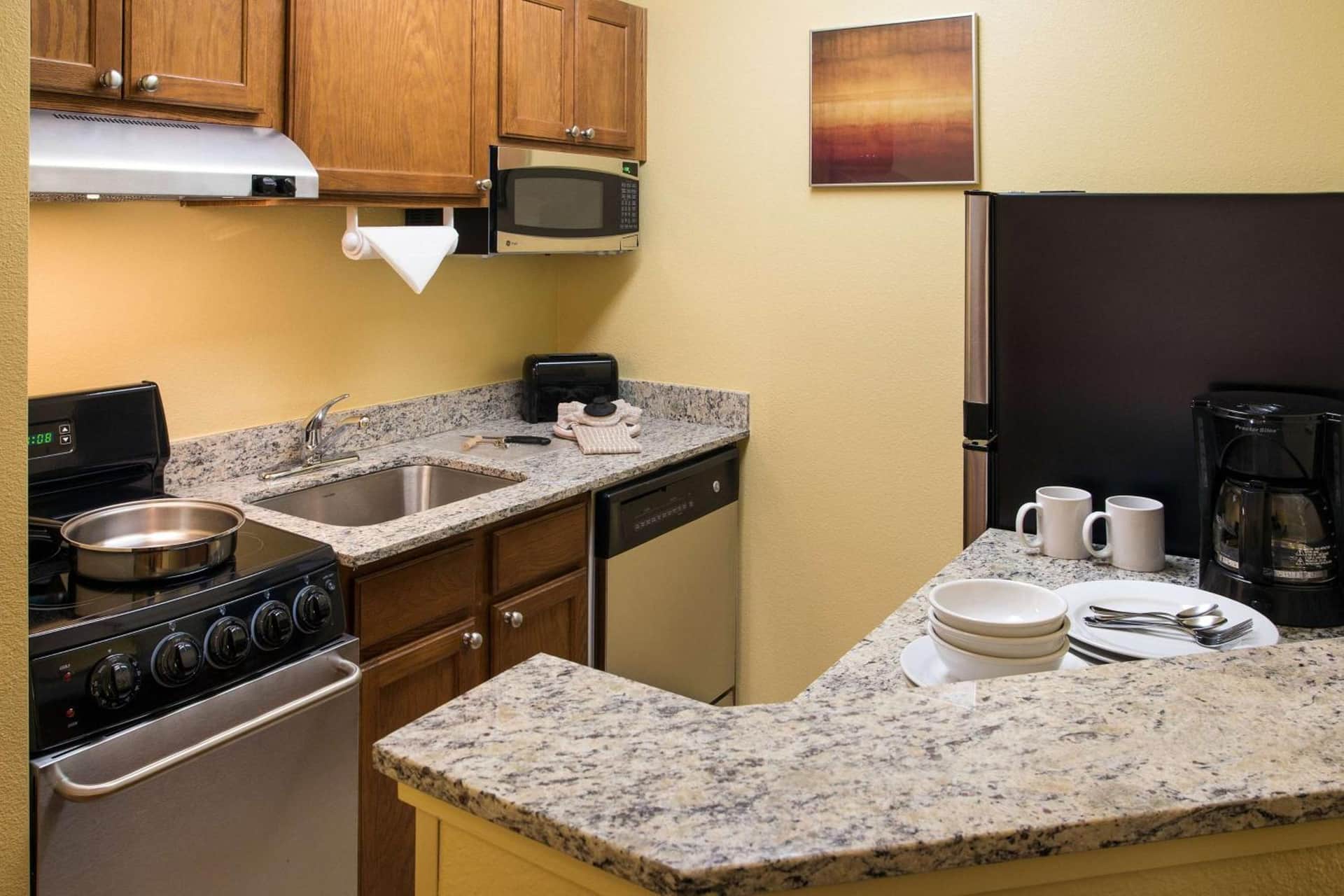 Sonesta Simply Suites Phoenix Scottsdale