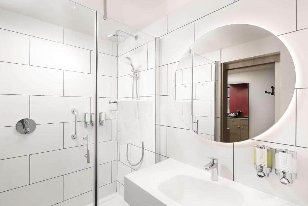 Hampton by Hilton London City
