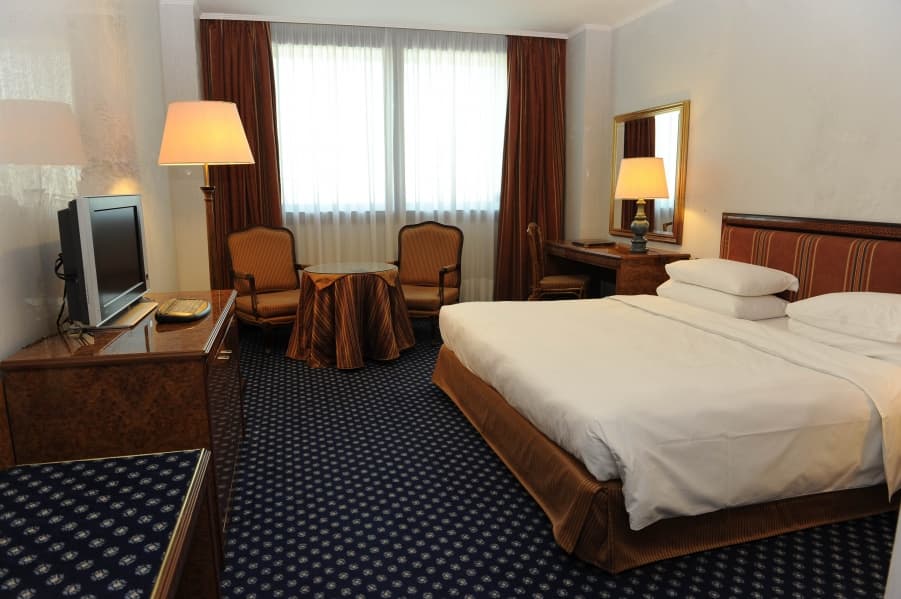 Tower Genova Airport - Hotel & Conference Center