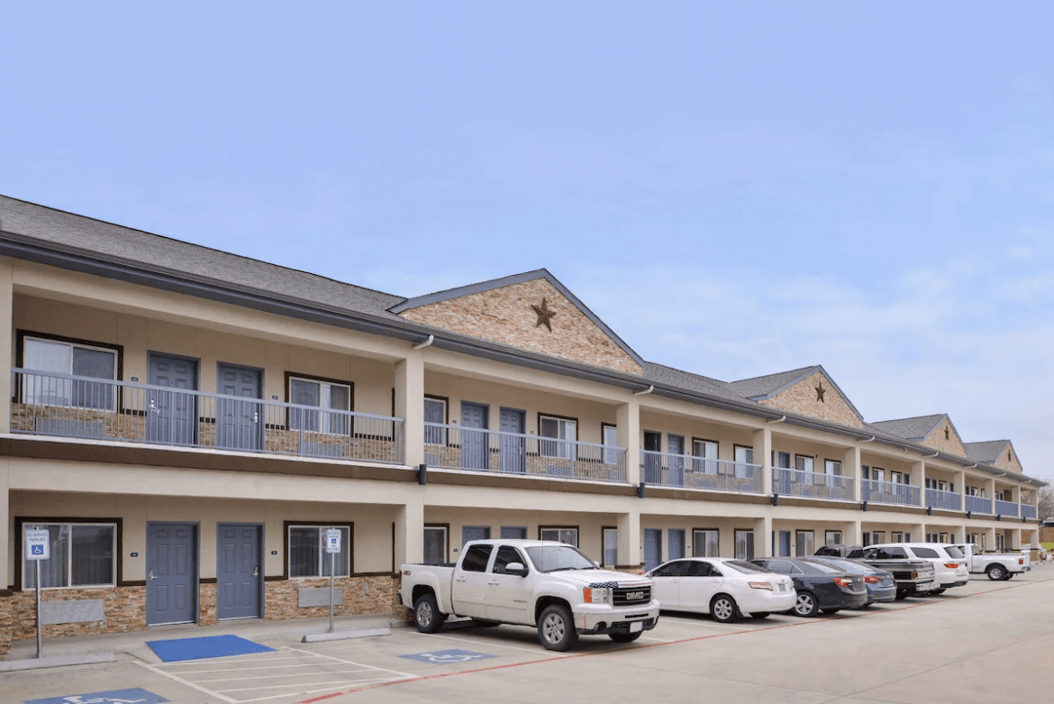 Americas Inn & Suites IAH North