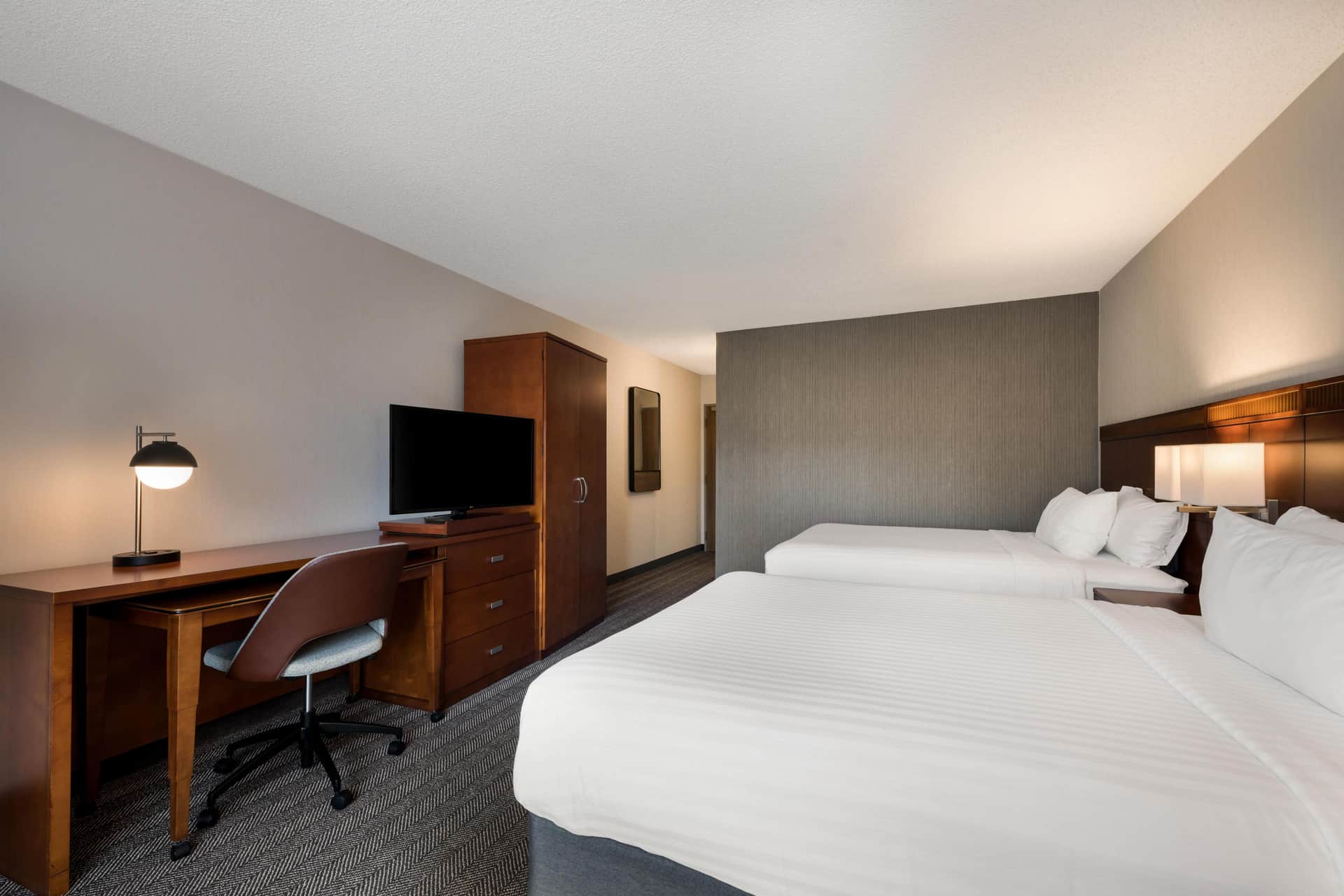 Sonesta Select San Jose Airport