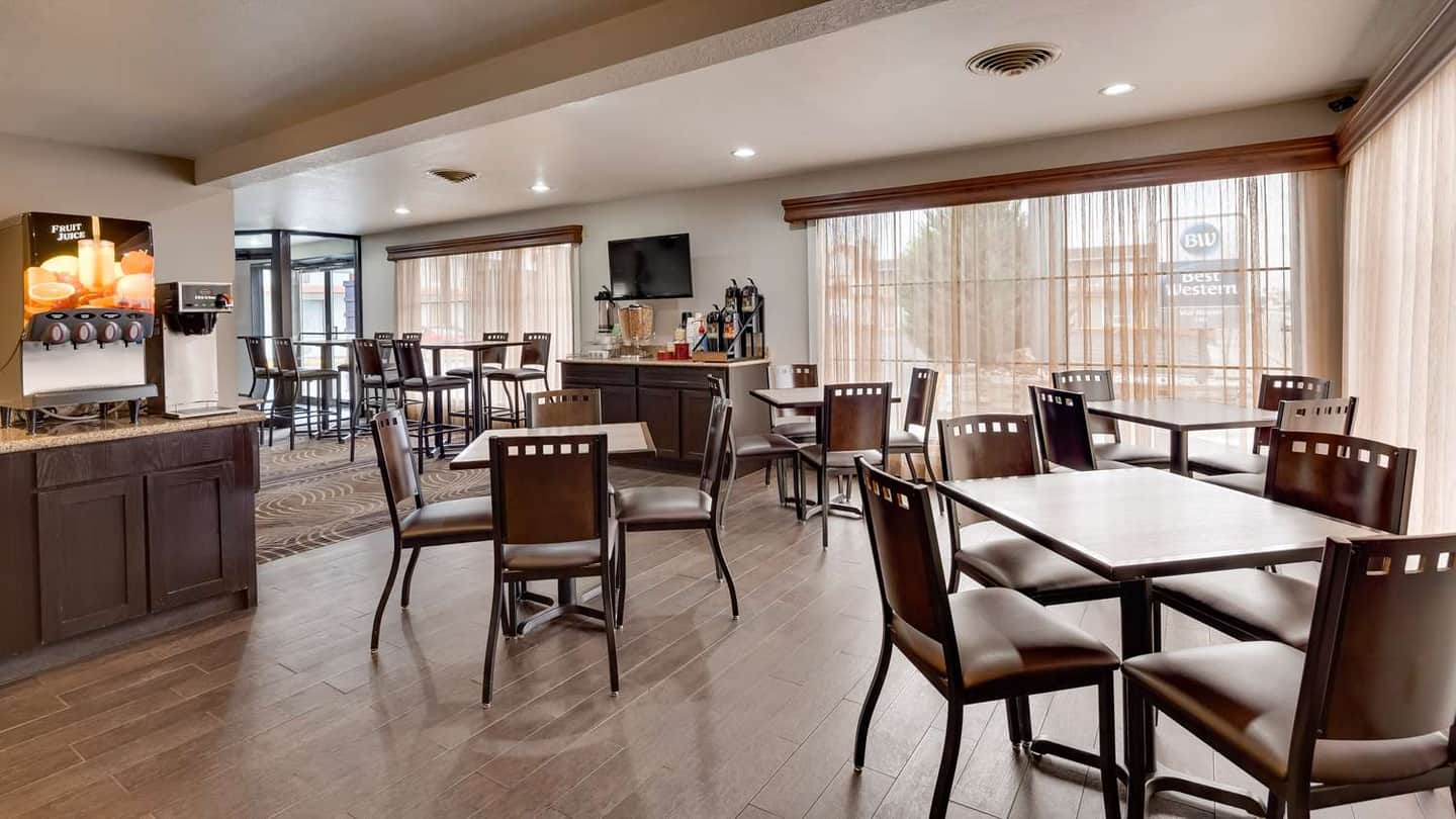 Best Western War Bonnet Inn