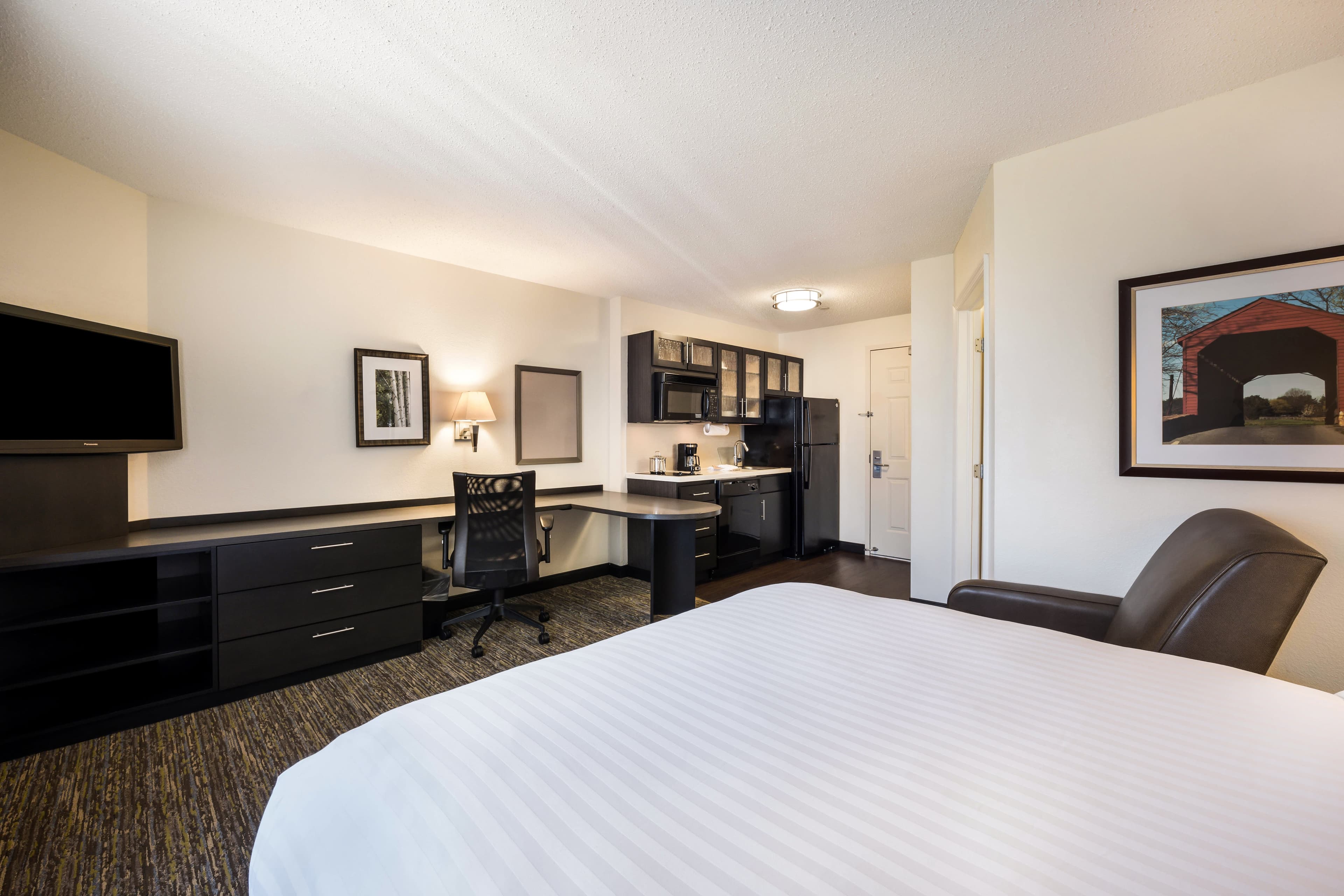Sonesta Simply Suites Dallas Las Colinas