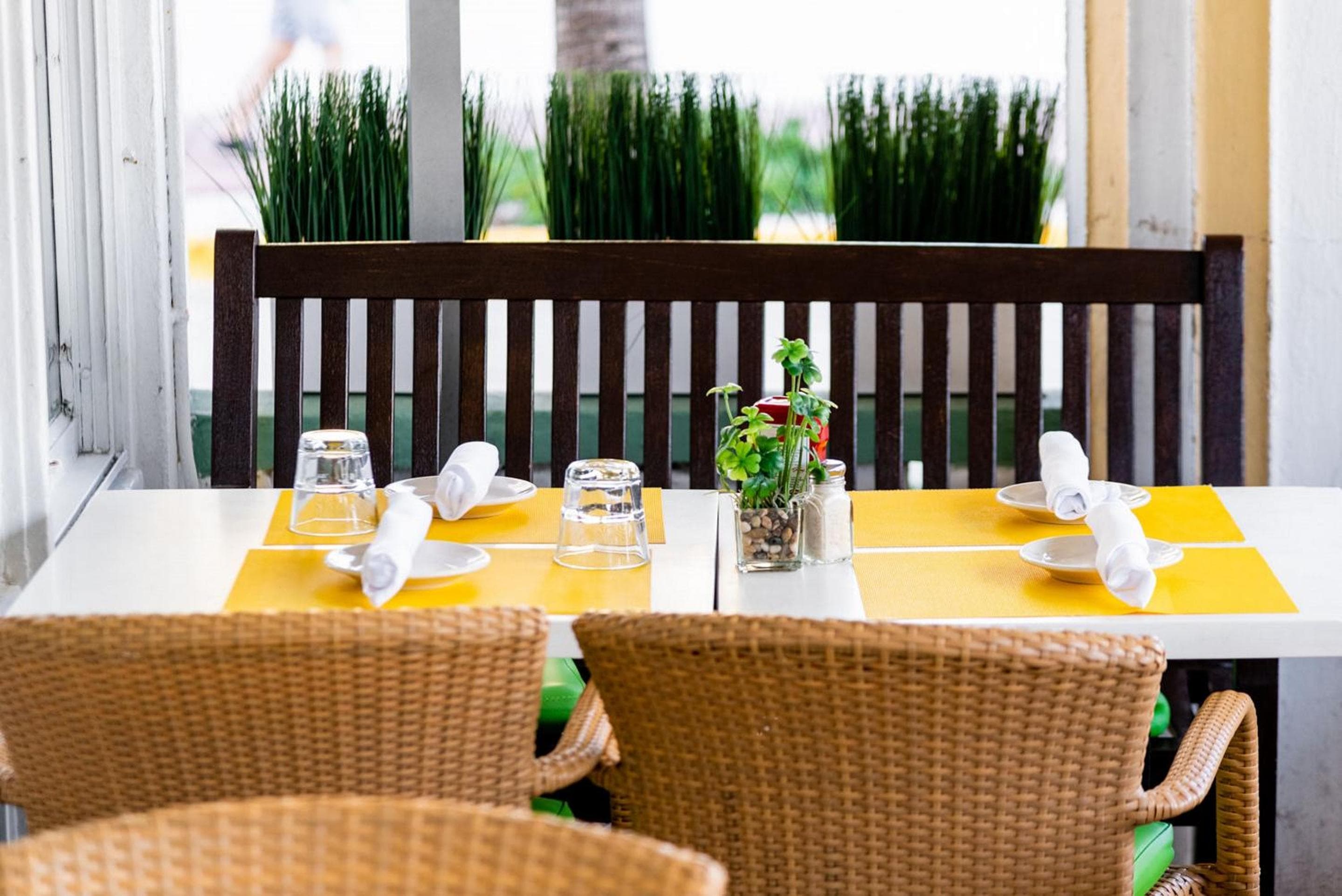 Majestic Hotel South Beach