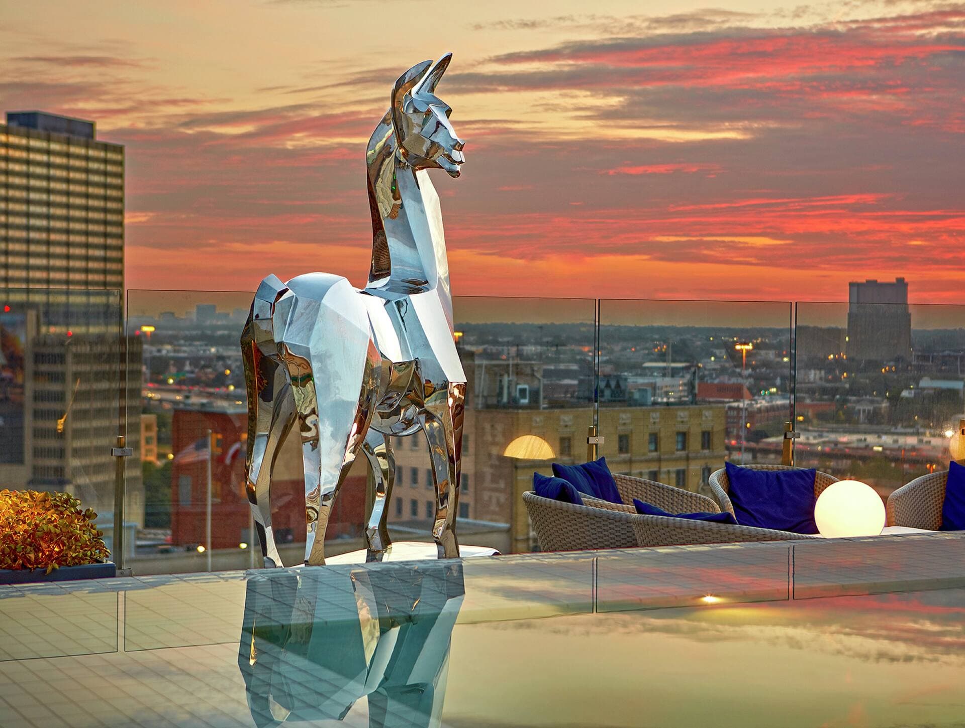 The Statler Dallas, Curio Collection By Hilton