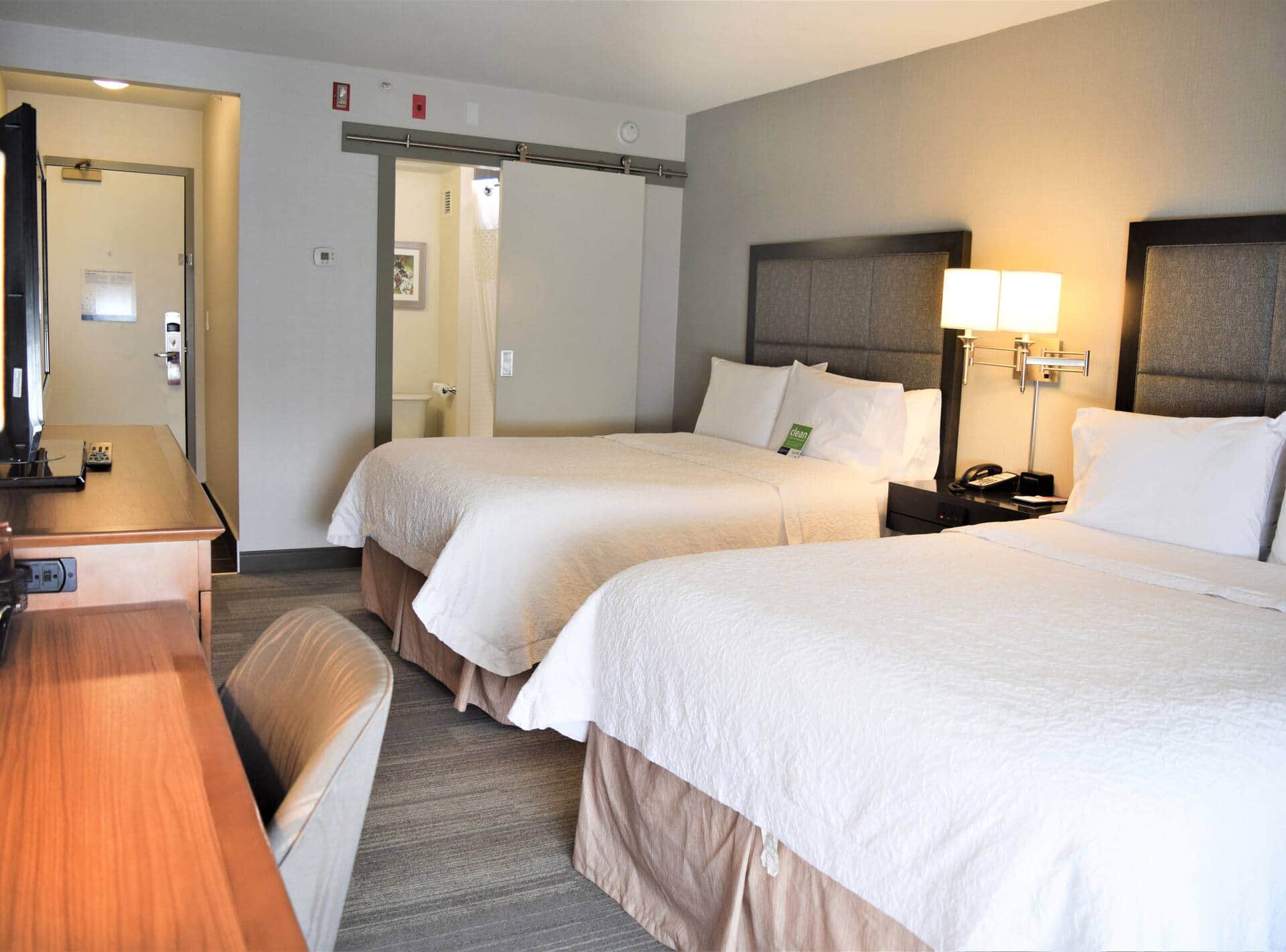 Hampton Inn & Suites by Hilton Calgary University NW