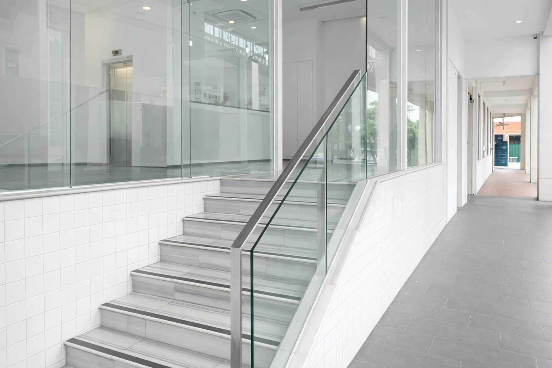 A Hotel Dickson
