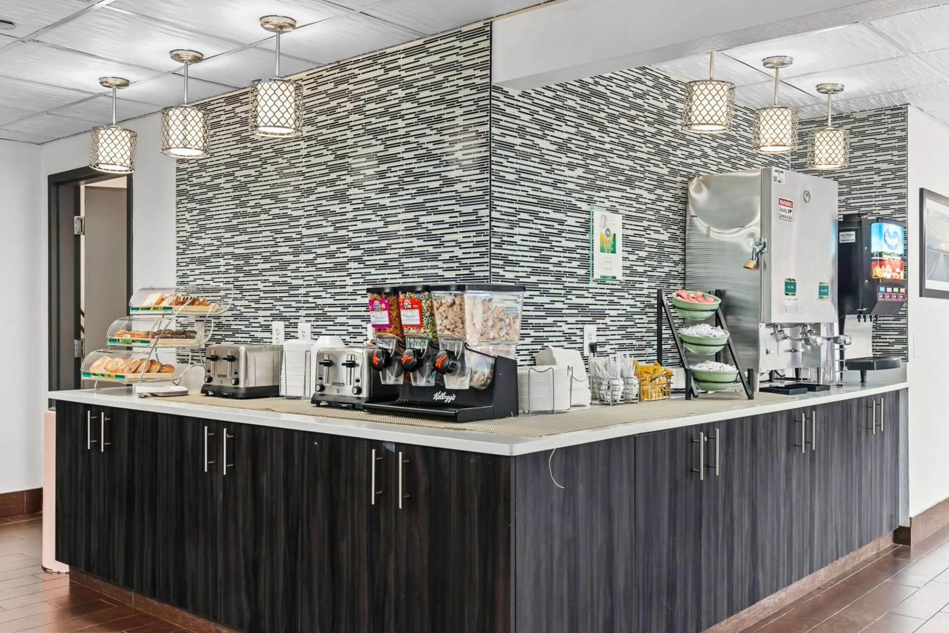 Quality Inn & Suites Mall of America - MSP Airport