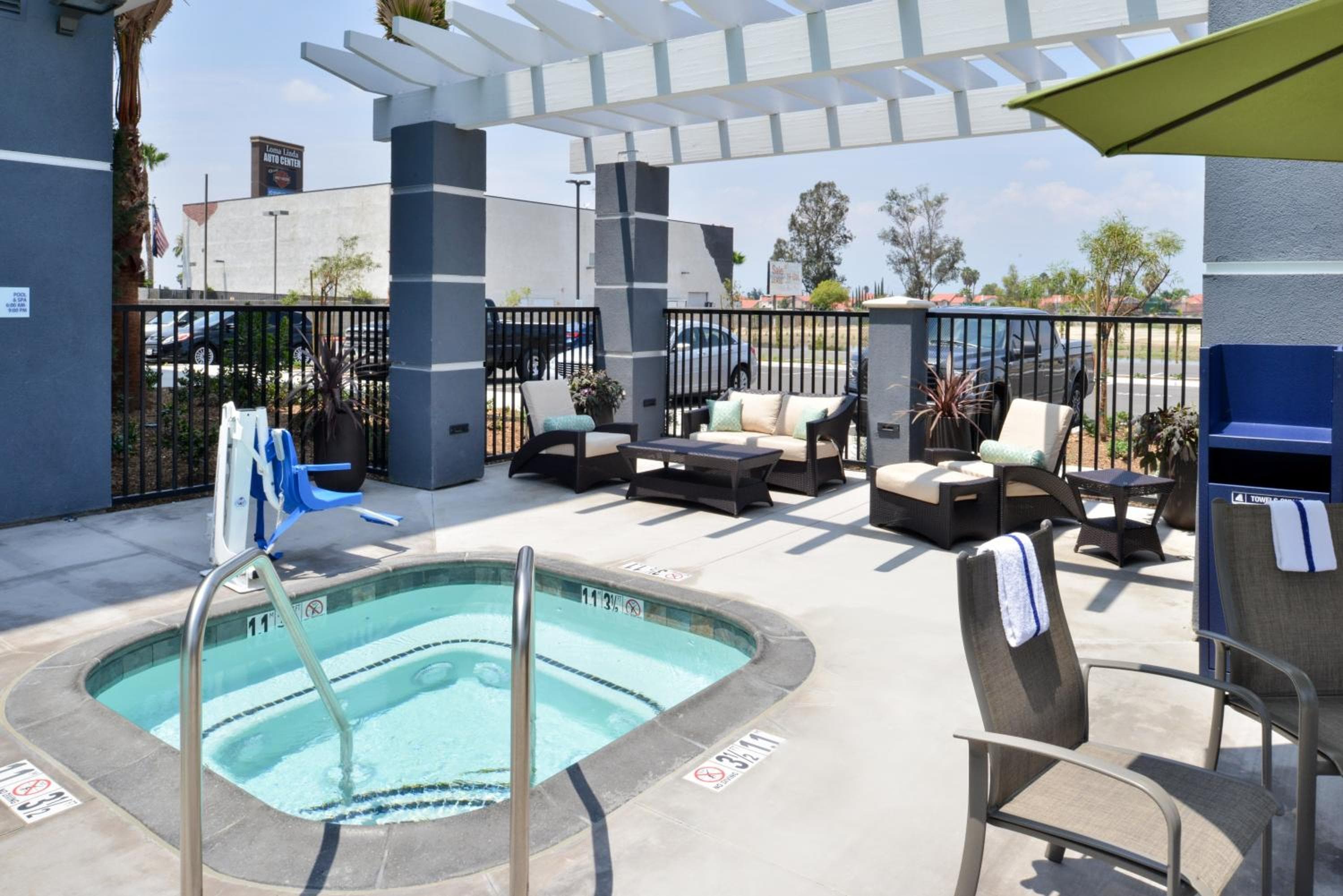 Holiday Inn Express & Suites Loma Linda- San Bernardino S, an IHG Hotel