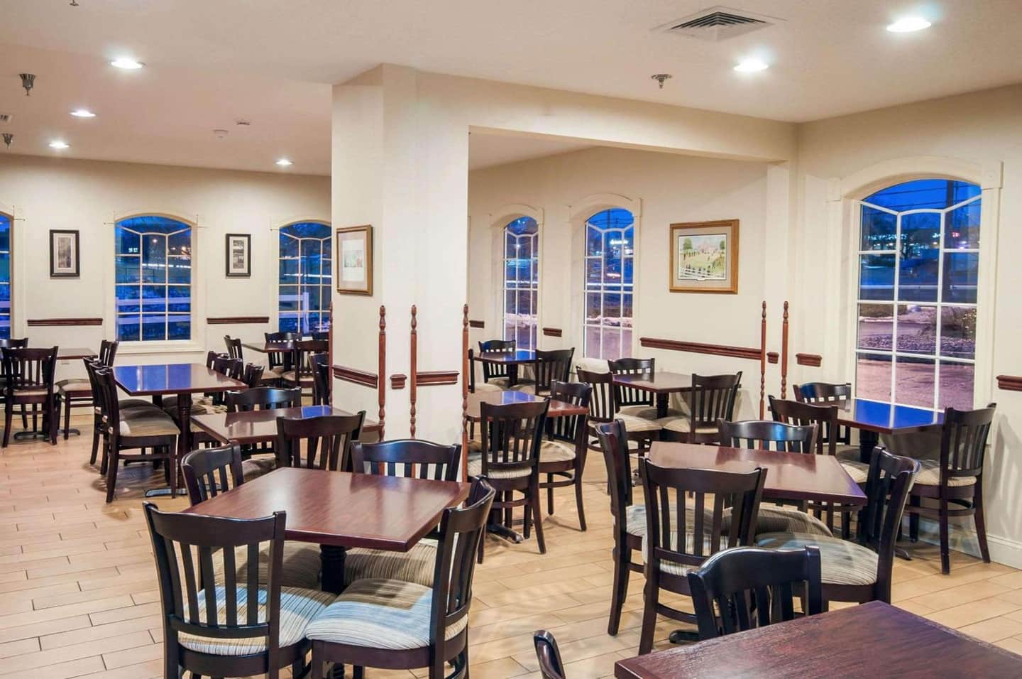 Comfort Inn Amish Country