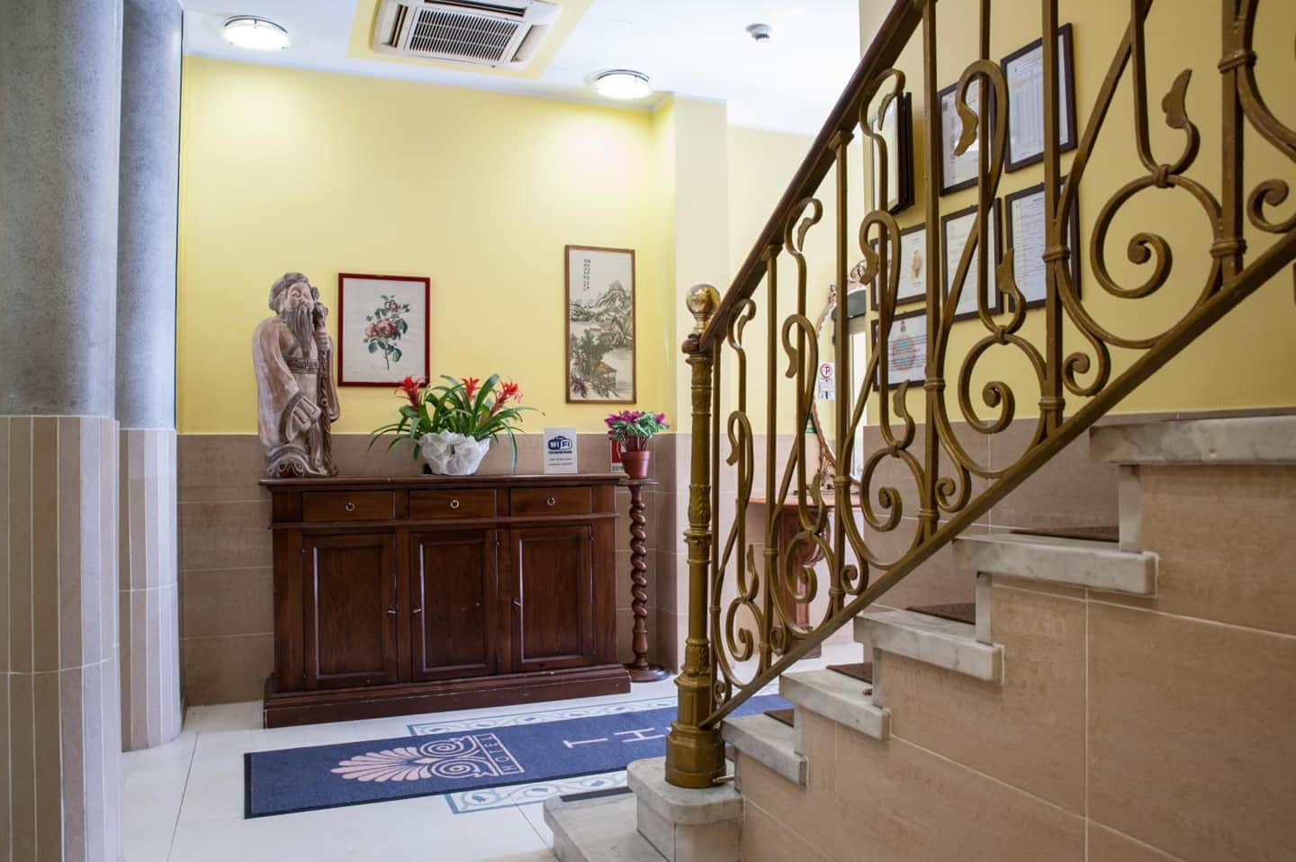The Best Hotel
