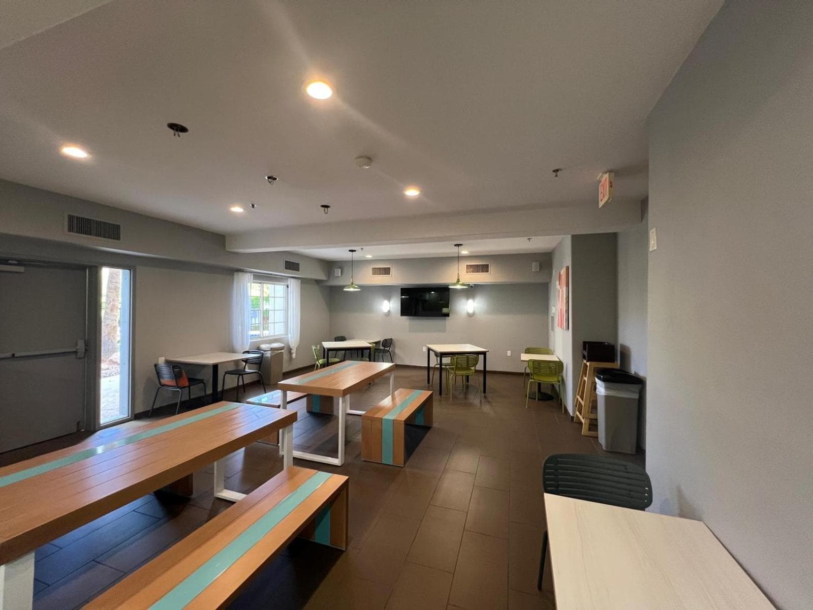 Spark by Hilton Glendale Peoria Phoenix North