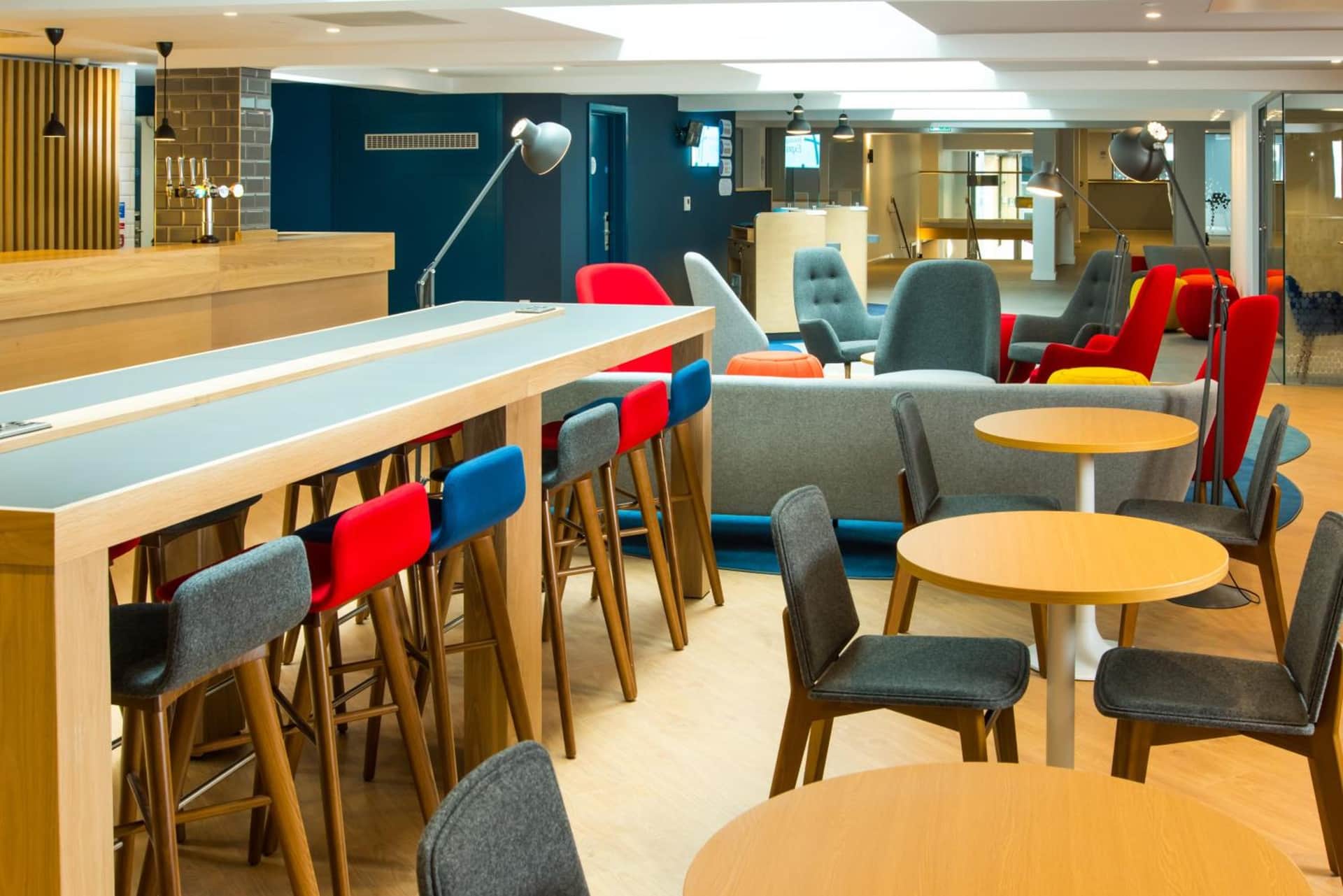 Holiday Inn Express - Swindon City Centre