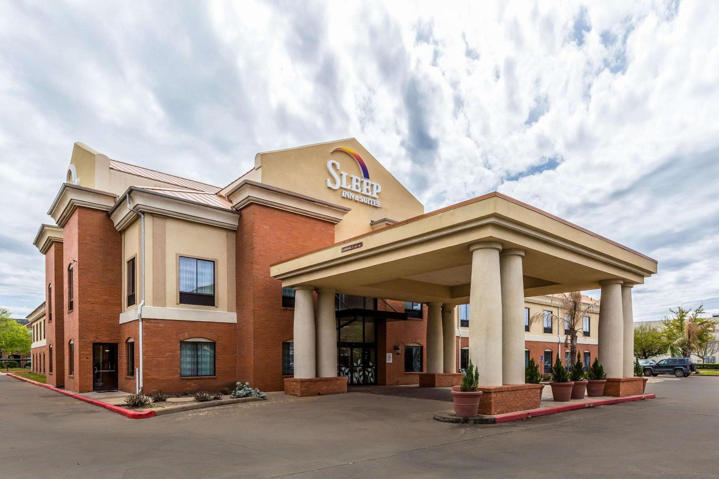 Sleep Inn & Suites Stafford - Sugarland