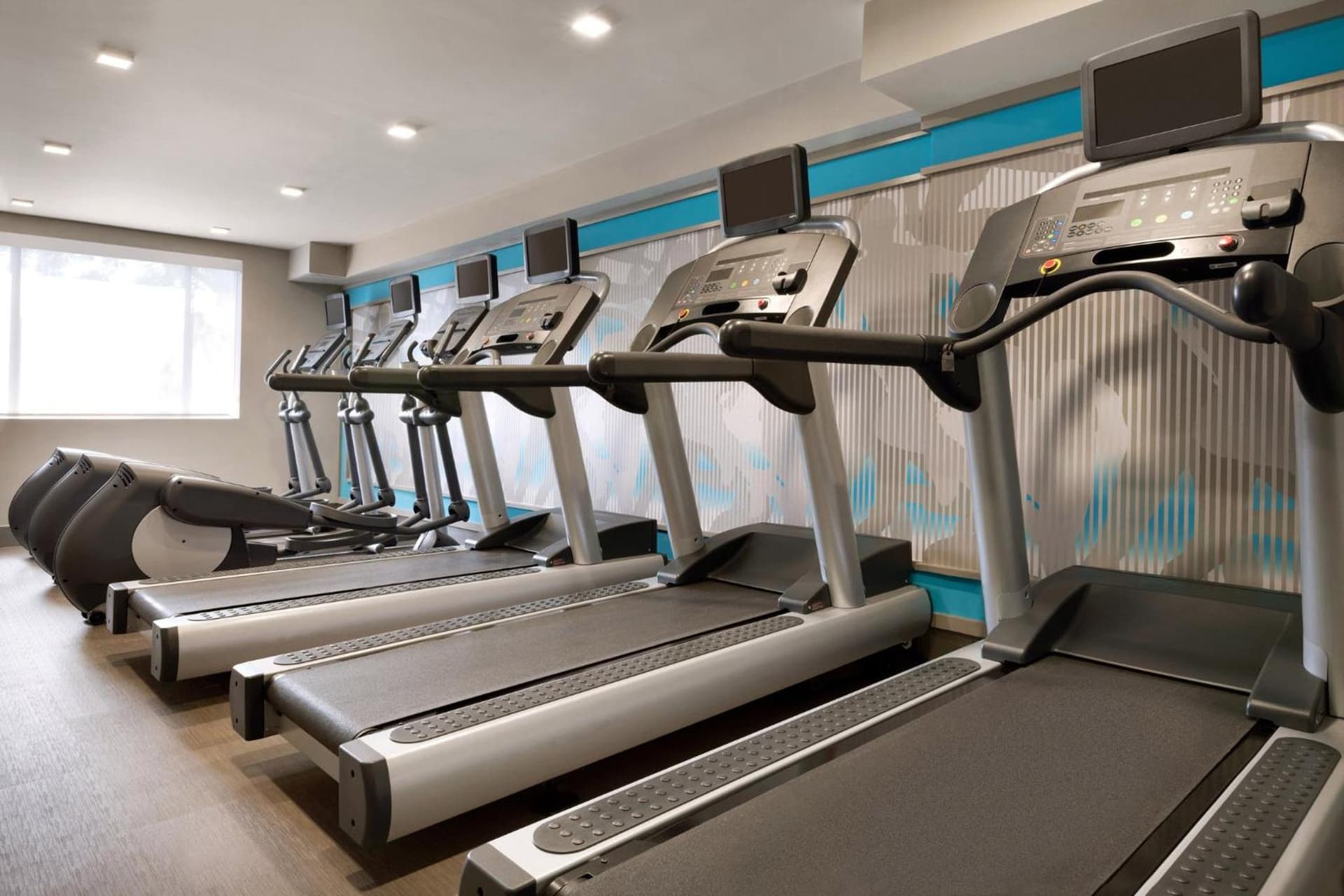 Crowne Plaza Philadelphia - King of Prussia by IHG