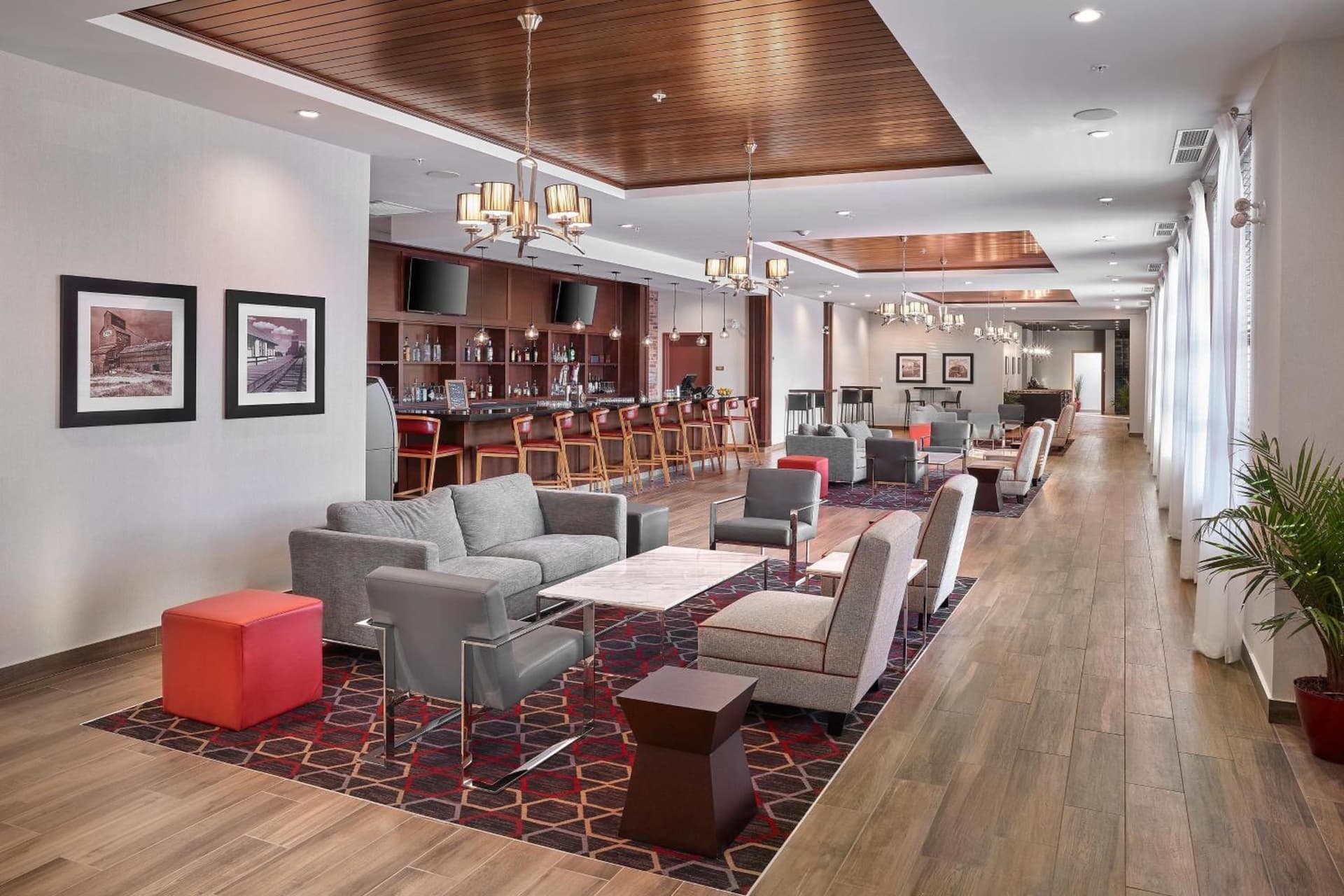 Four Points by Sheraton Edmonton West