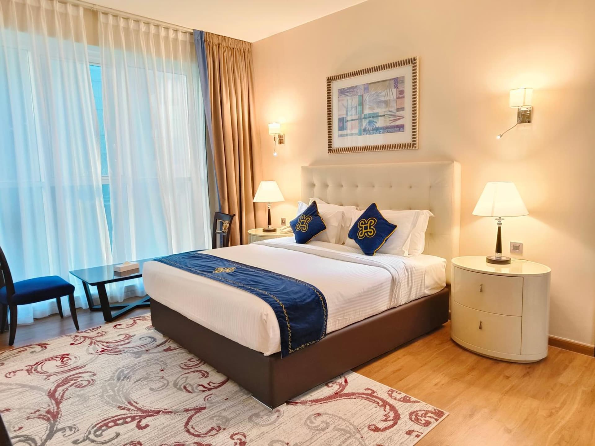 Seven Seas Hotel
