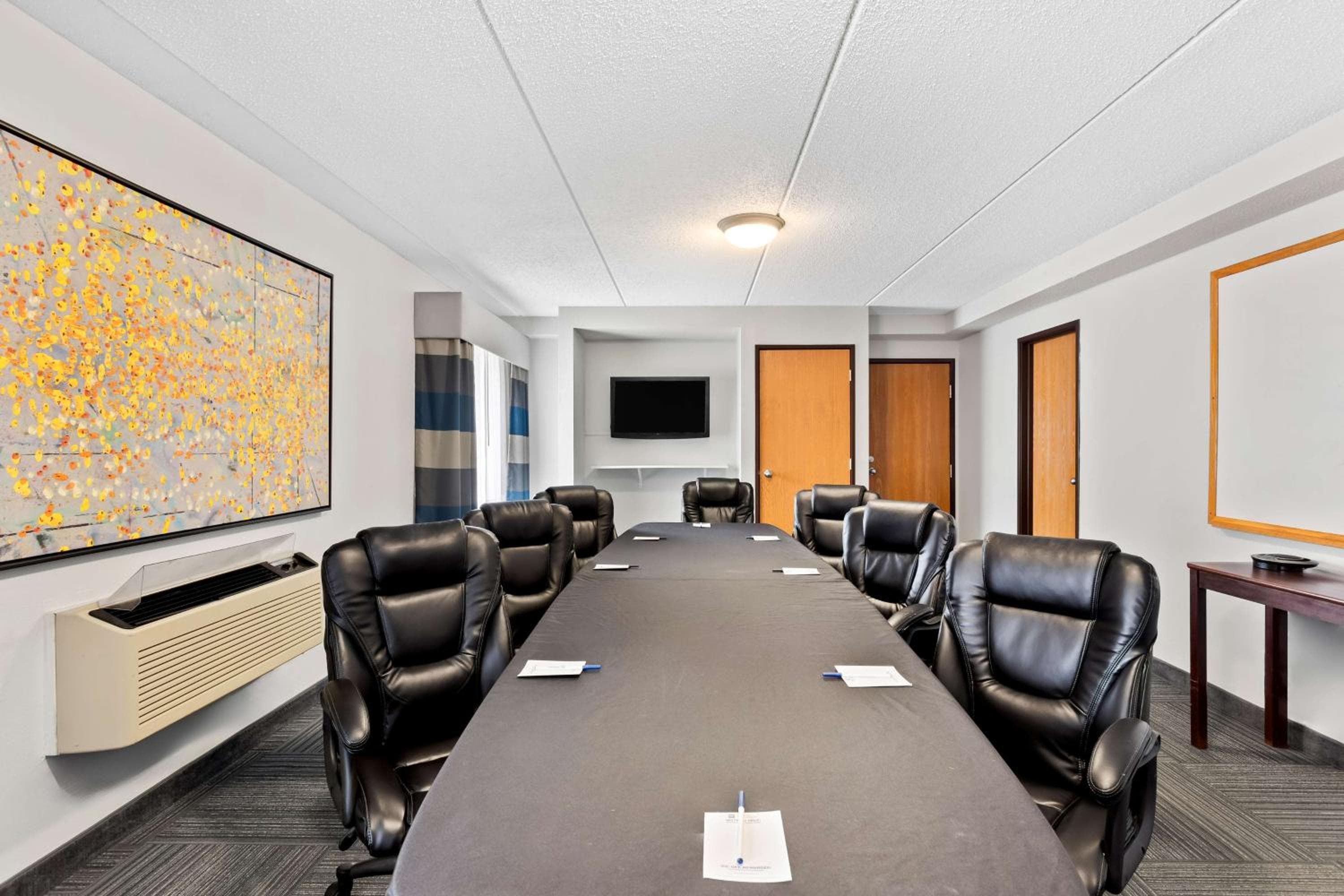 Best Western Naperville Inn