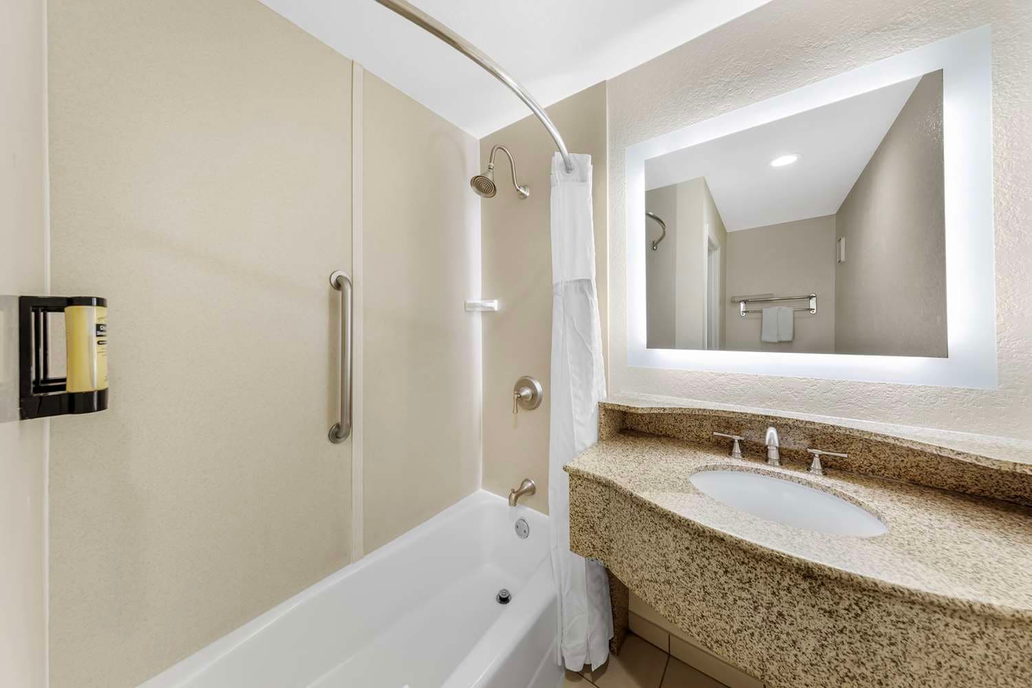 Best Western Plus Ontario Airport & Convention Center