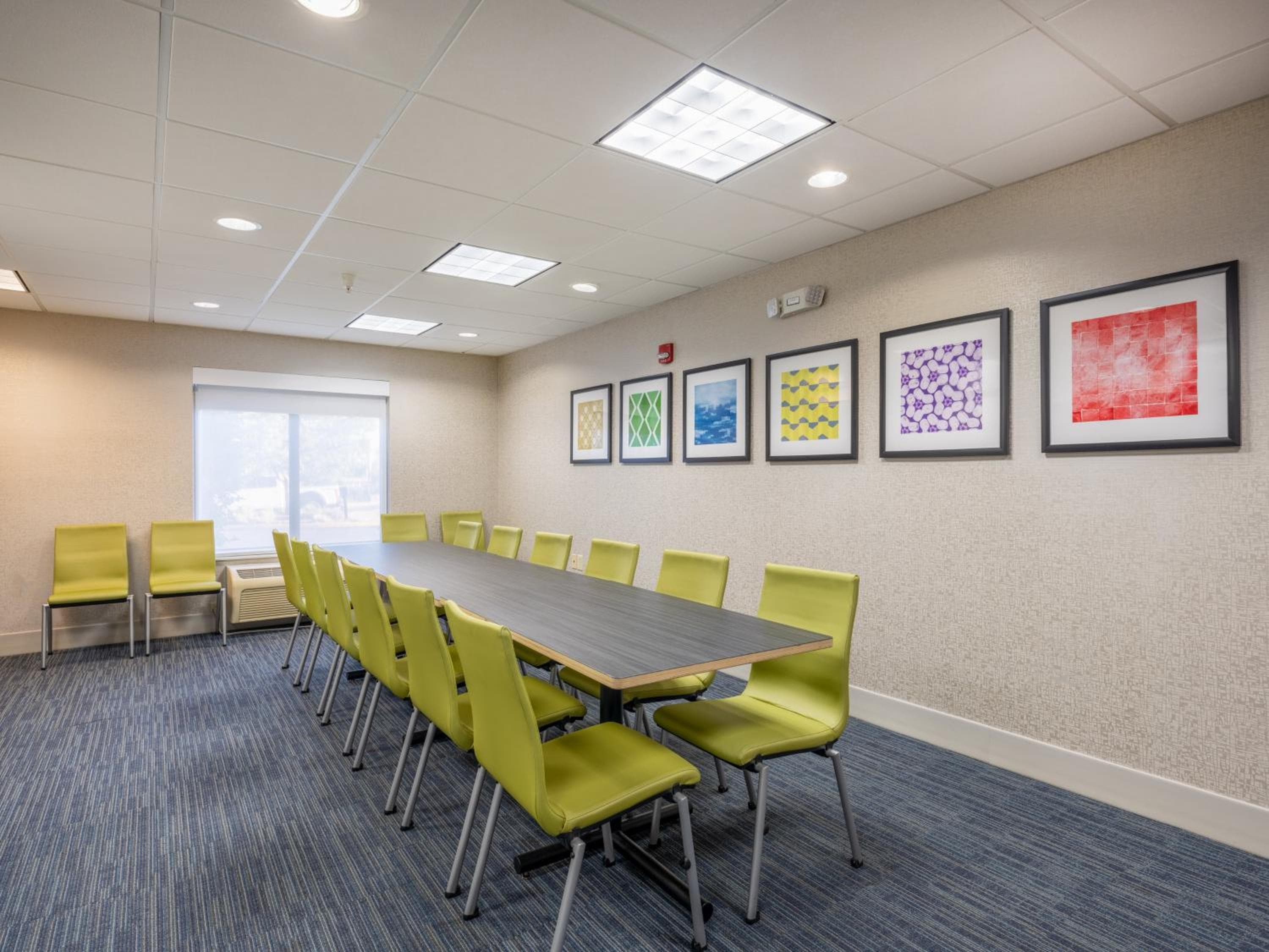 Holiday Inn Express Gas City by IHG