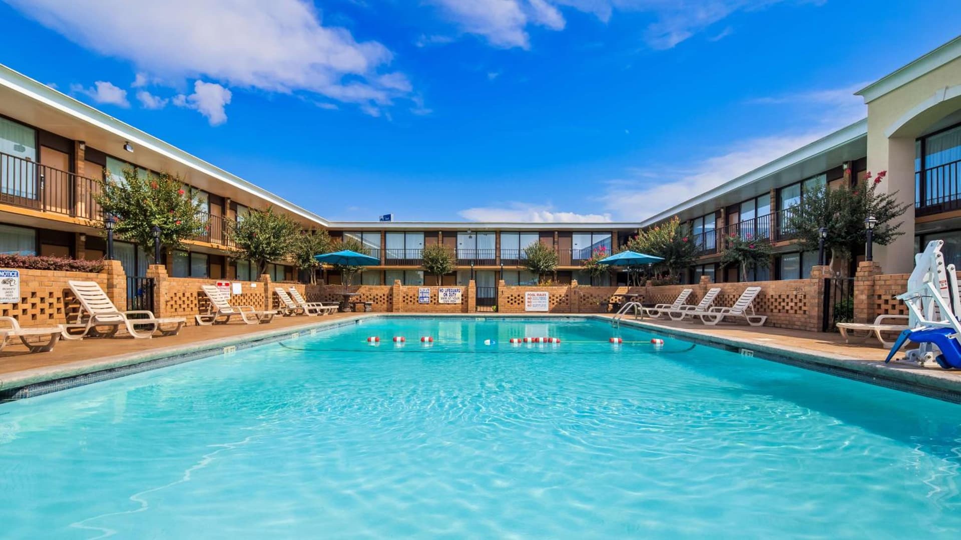 Clarion Inn by Choice Hotels