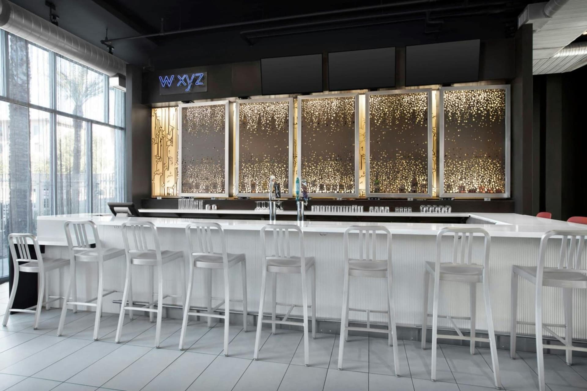 Aloft Phoenix Airport