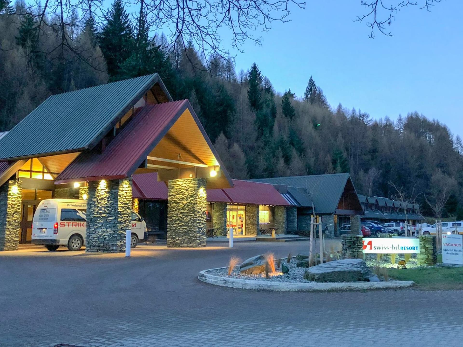 Swiss-Belresort and Villas Coronet Peak