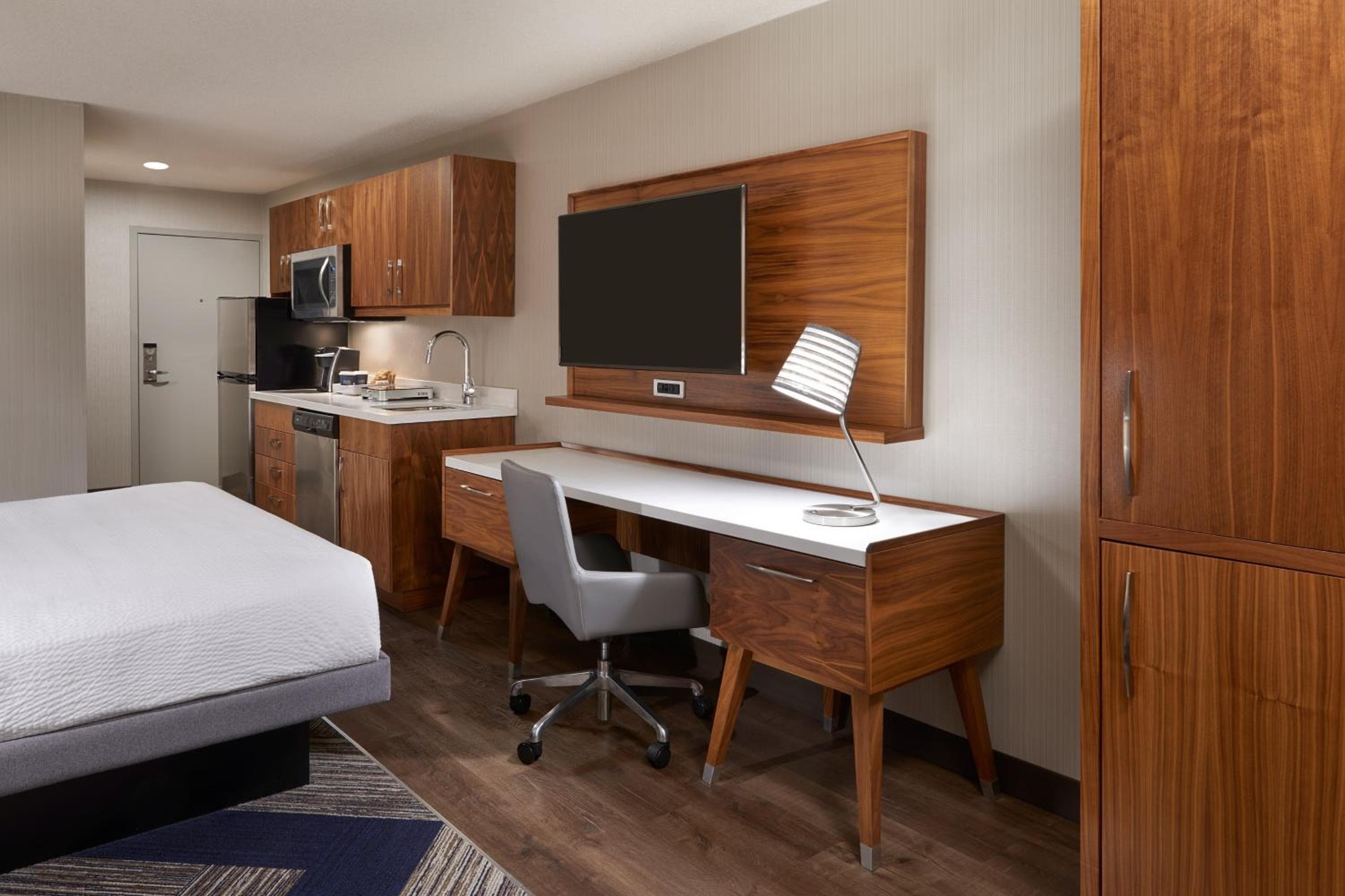 Four Points by Sheraton Vaughan