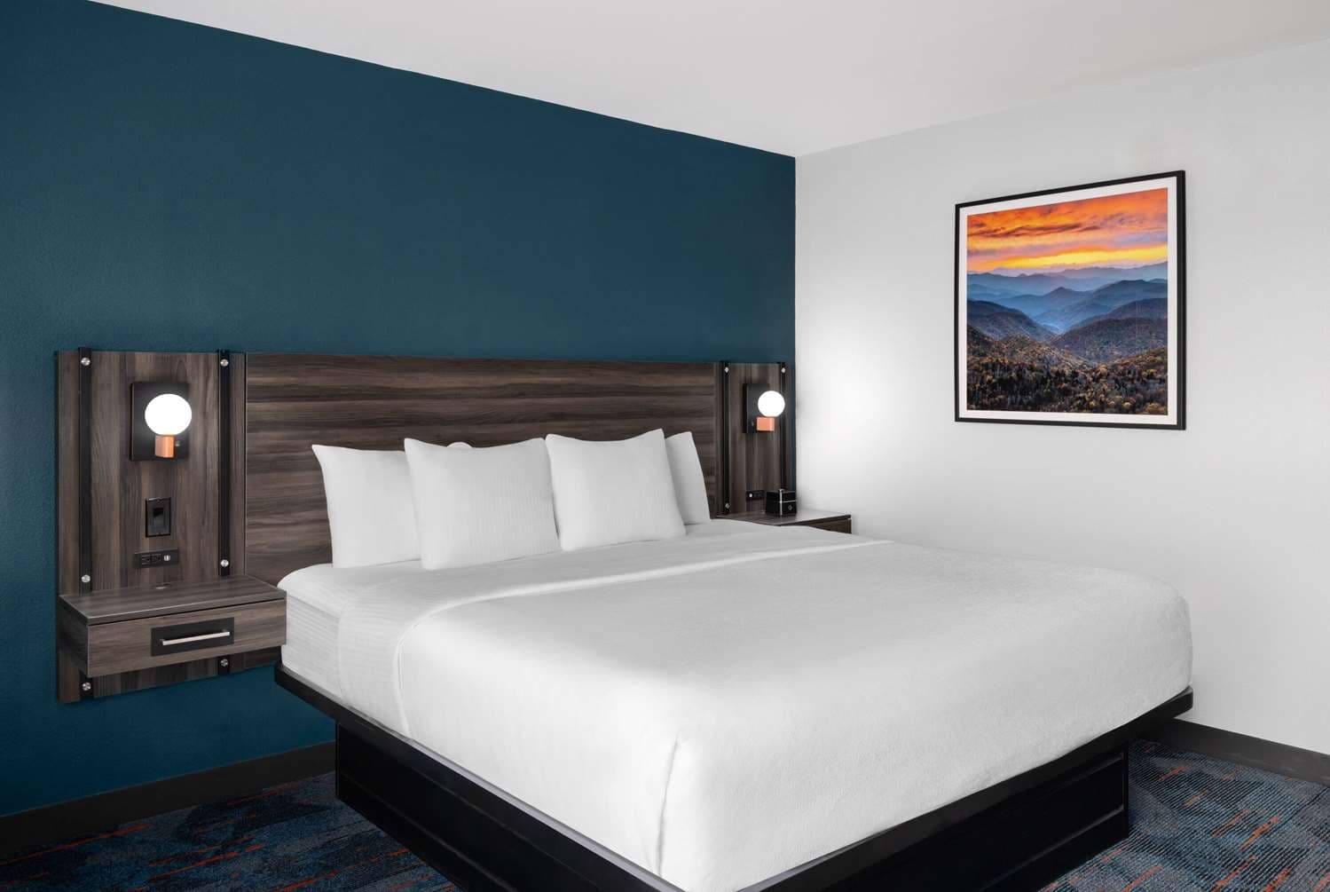 La Quinta Inn & Suites by Wyndham Greensboro NC