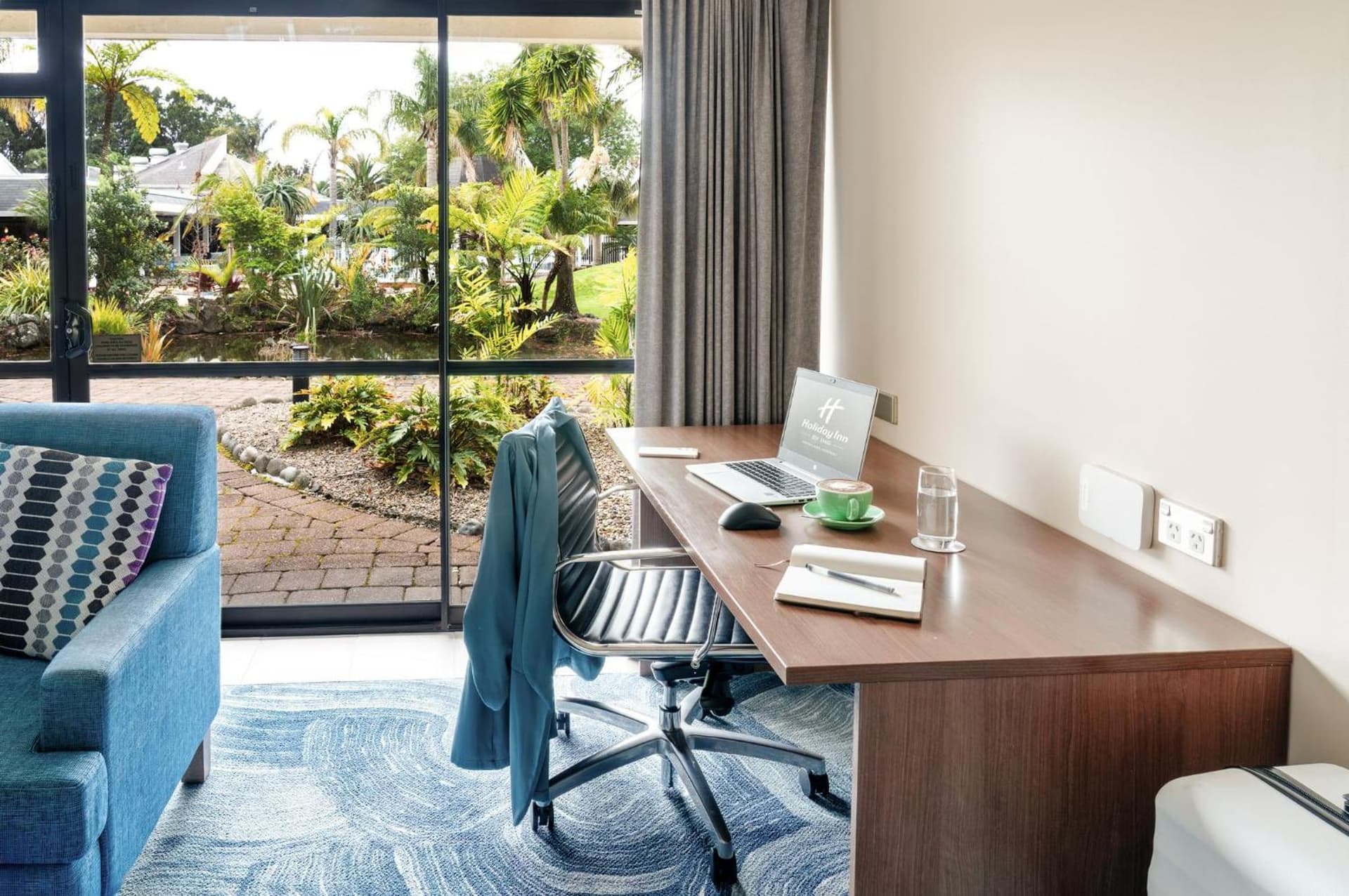 Holiday Inn Auckland Airport by IHG