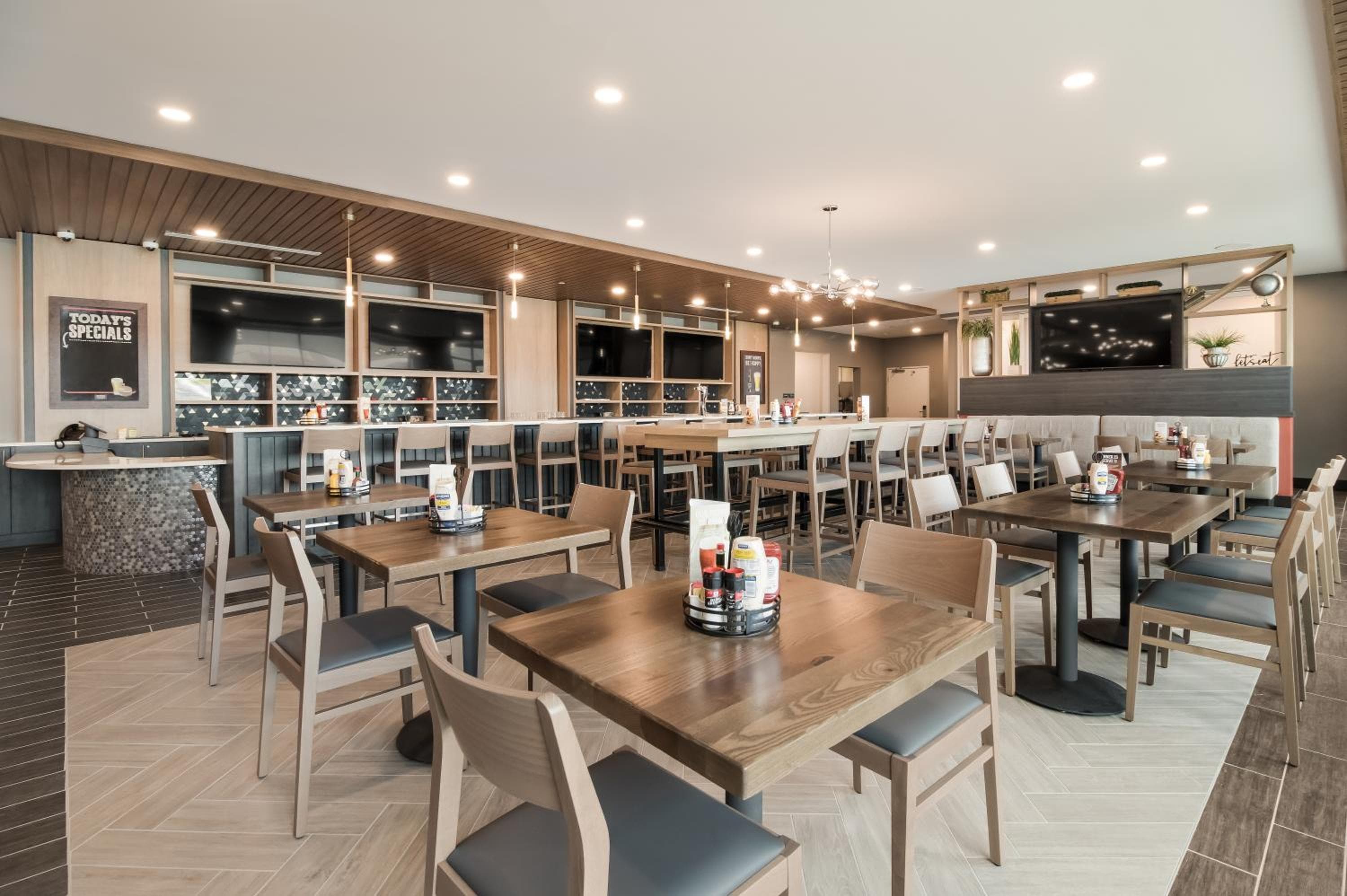 Holiday Inn & Suites Mt Juliet – Nashville Area