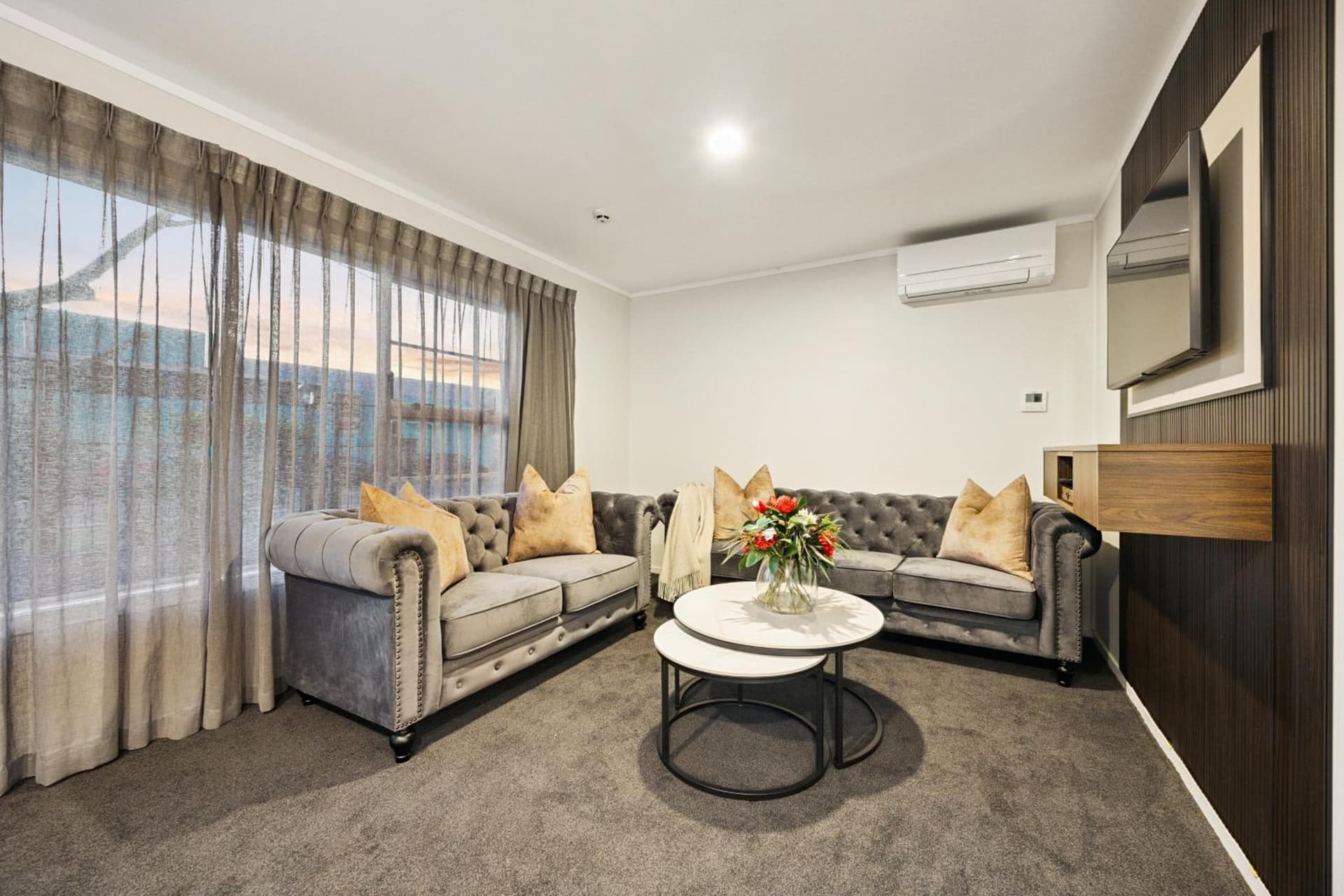 Aroha Motel & Apartments