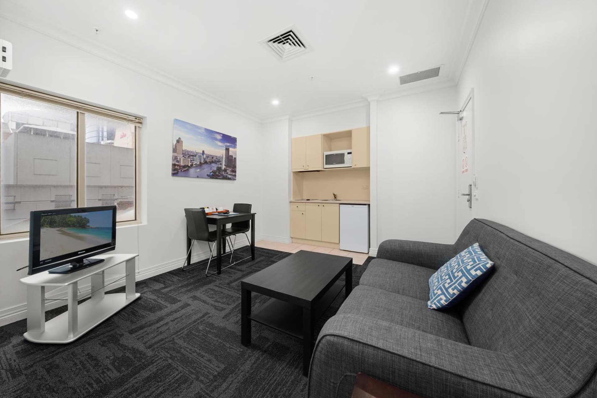 Comfort Apartments Melbourne Central