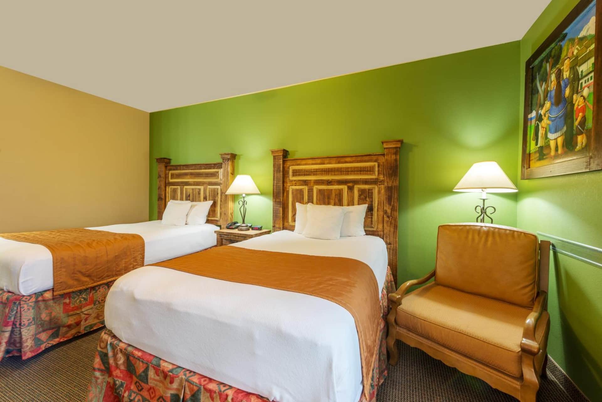 La Hacienda Inn near Alamodome & Riverwalk