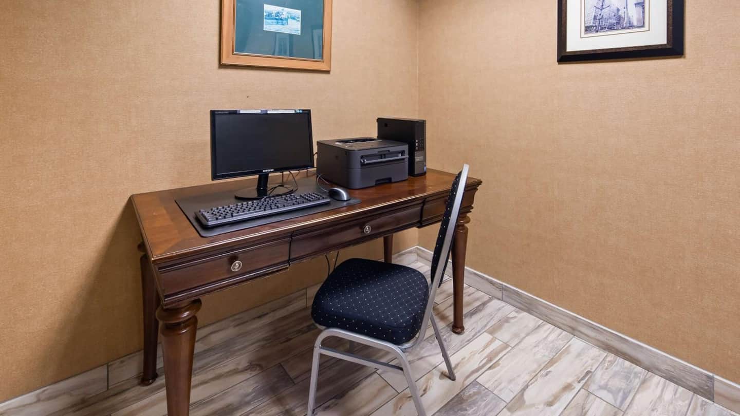 Best Western Leesburg Hotel & Conference Center