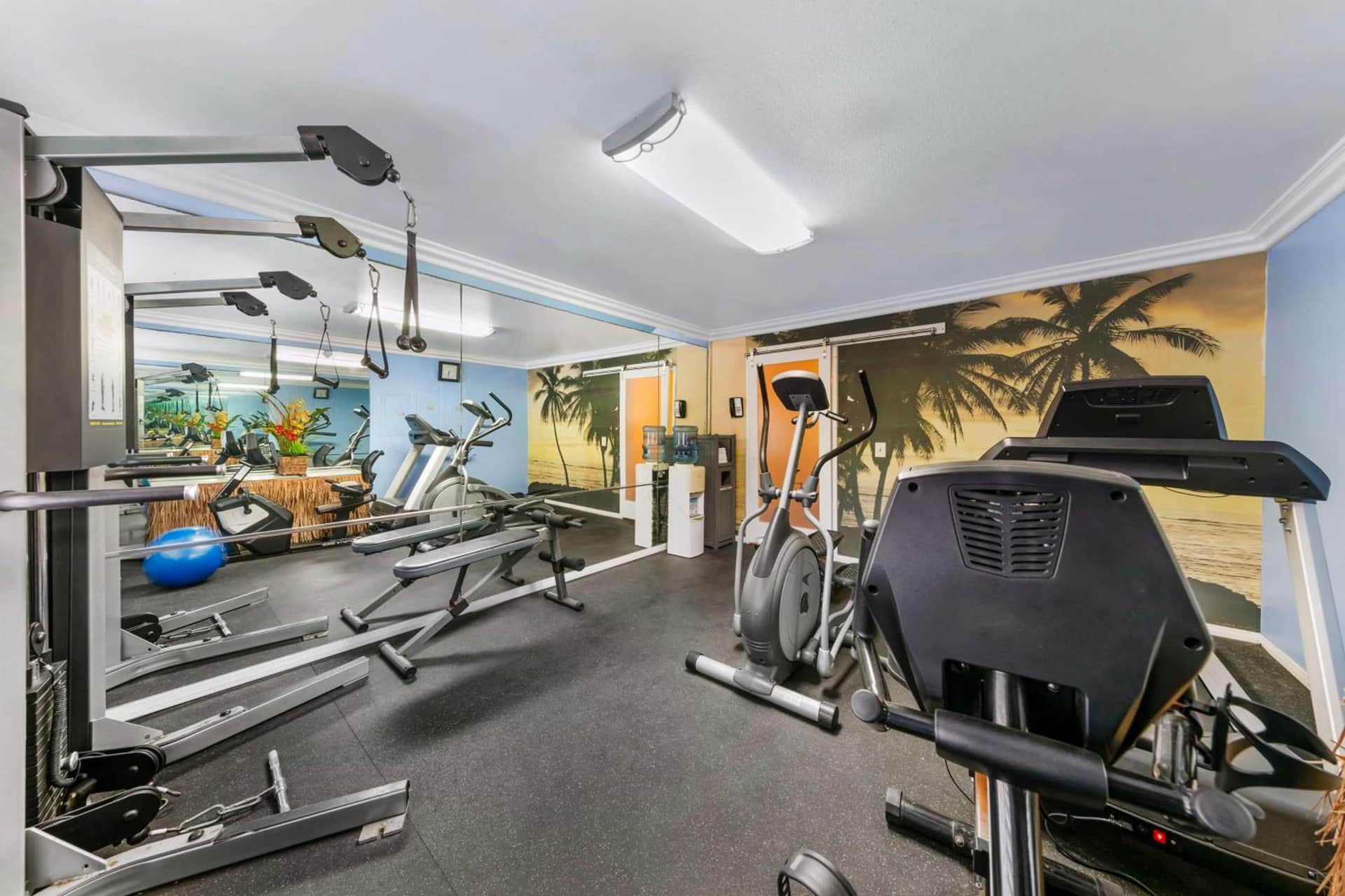 Best Western Harbour Inn & Suites Huntington - Sunset Beach