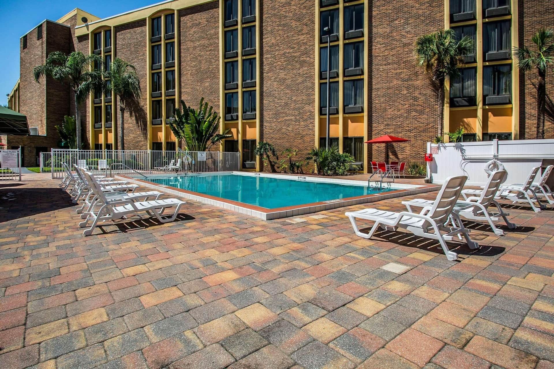 The Adventure Hotel by the Parks