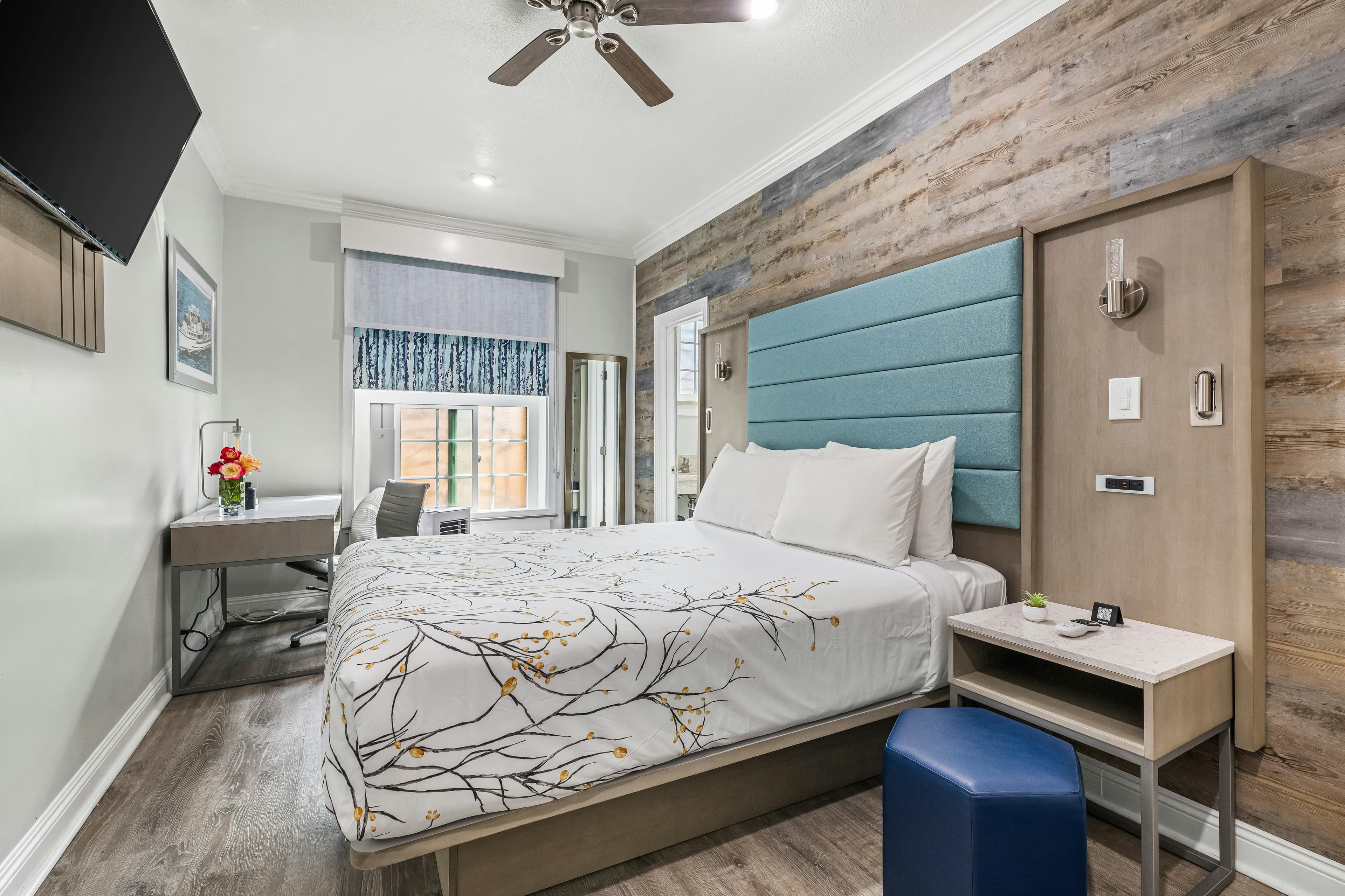 Lumea by the Sea Long Beach Convention Center