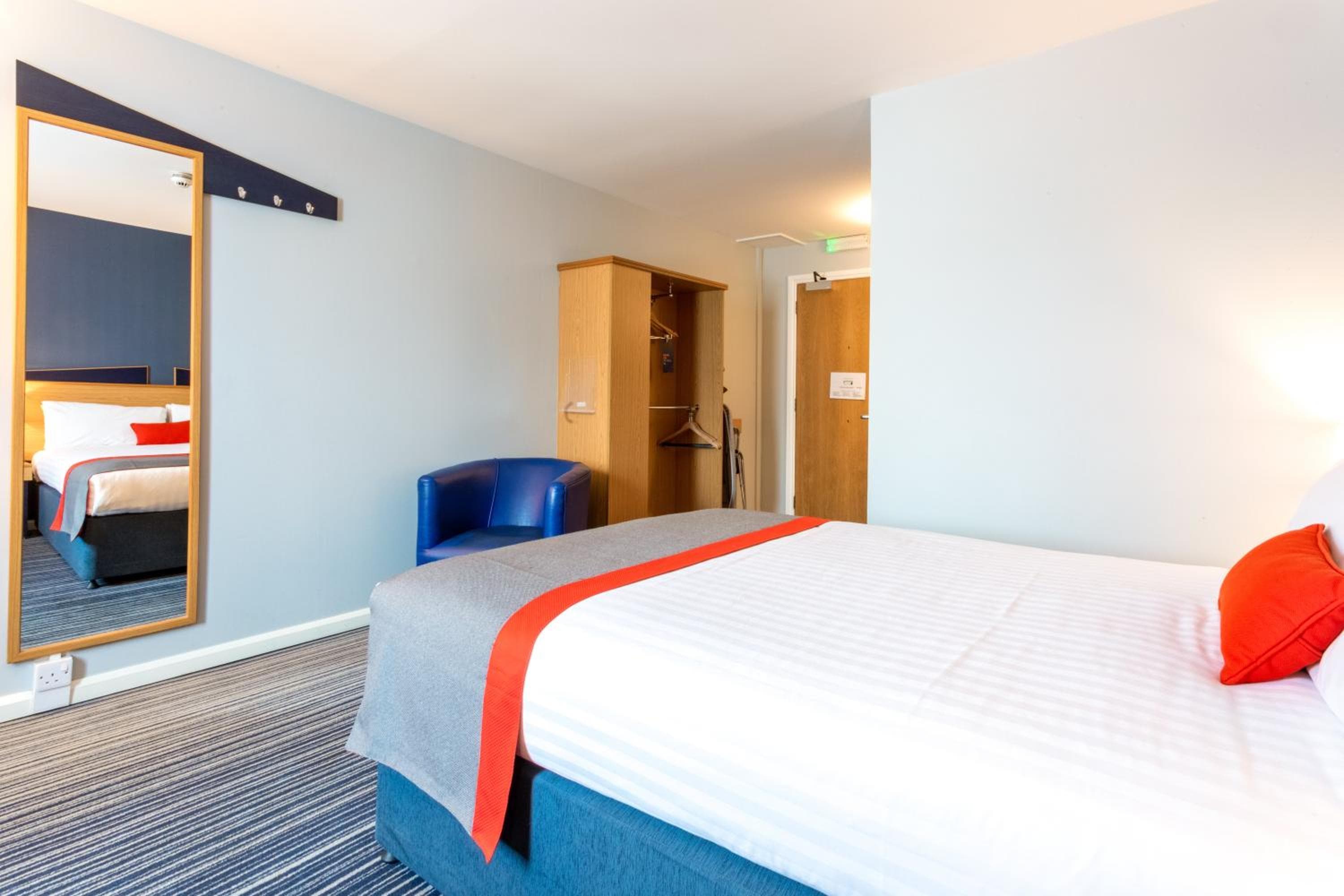 Holiday Inn Express - Perth