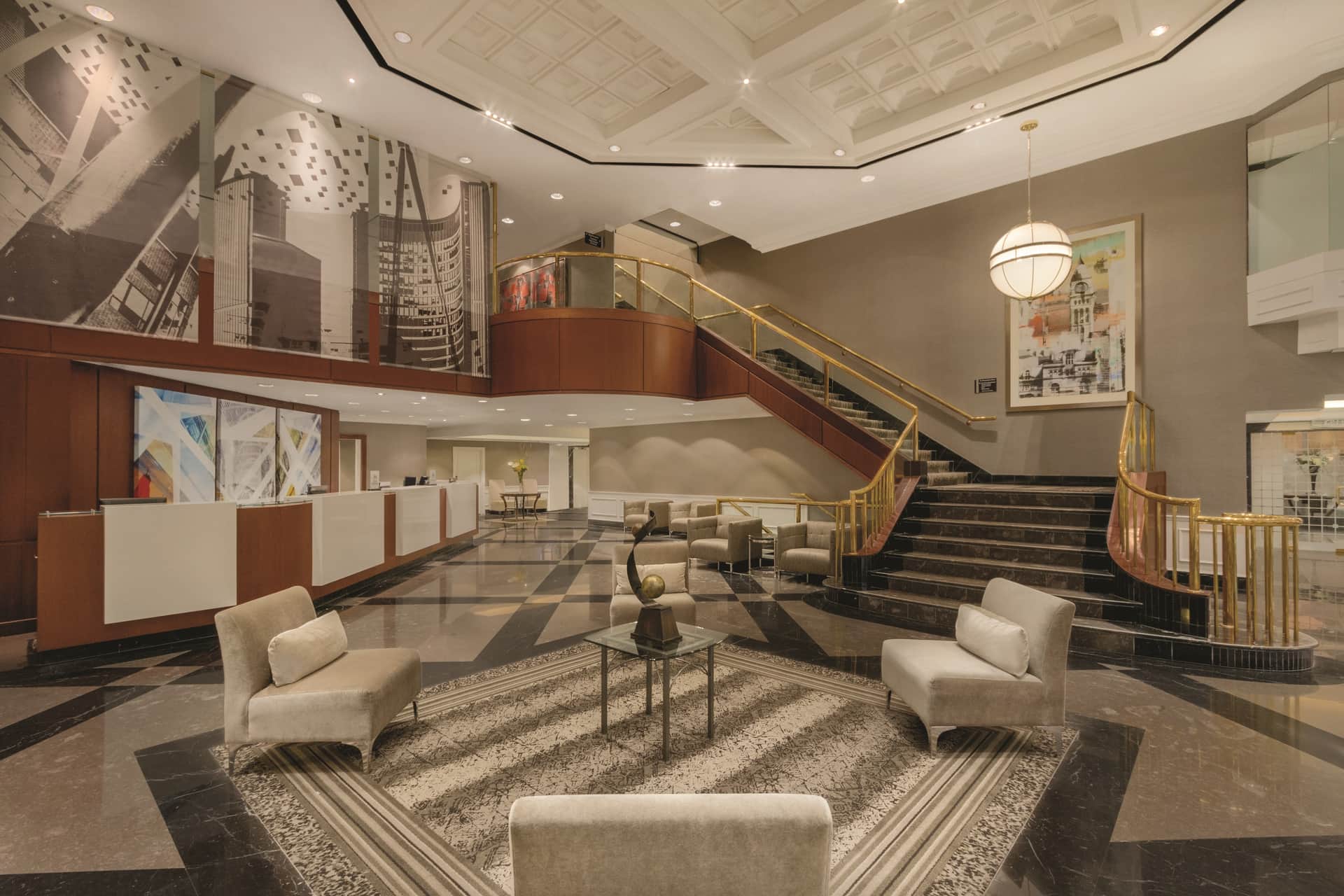 DoubleTree by Hilton Toronto Downtown