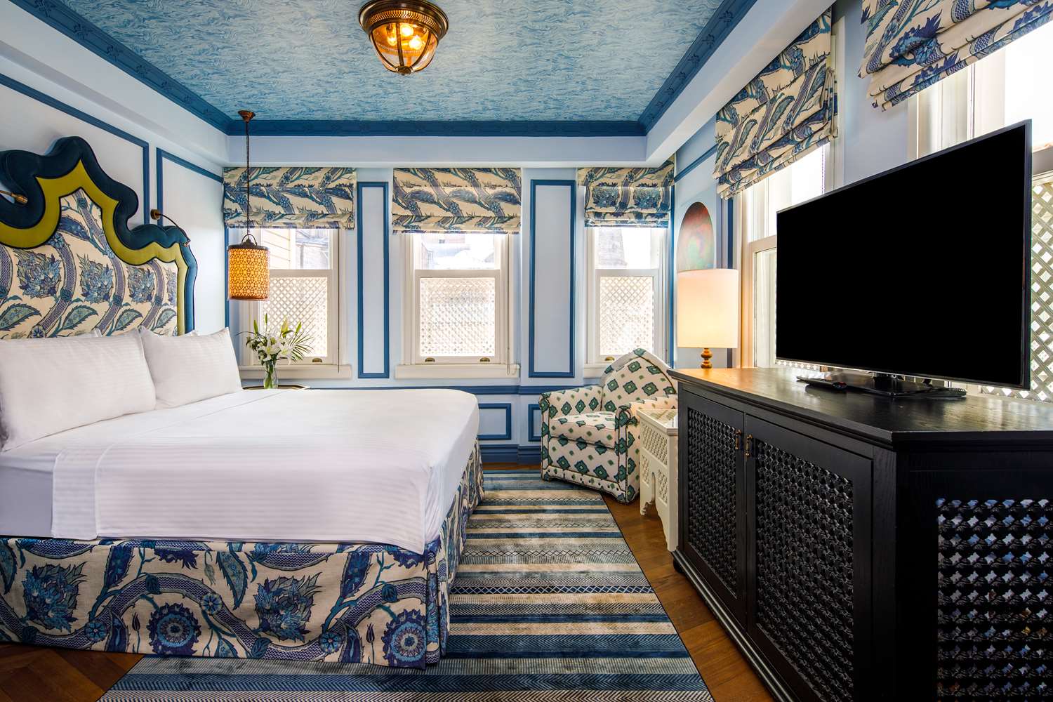 Hagia Sofia Mansions Istanbul, Curio Collection by Hilton