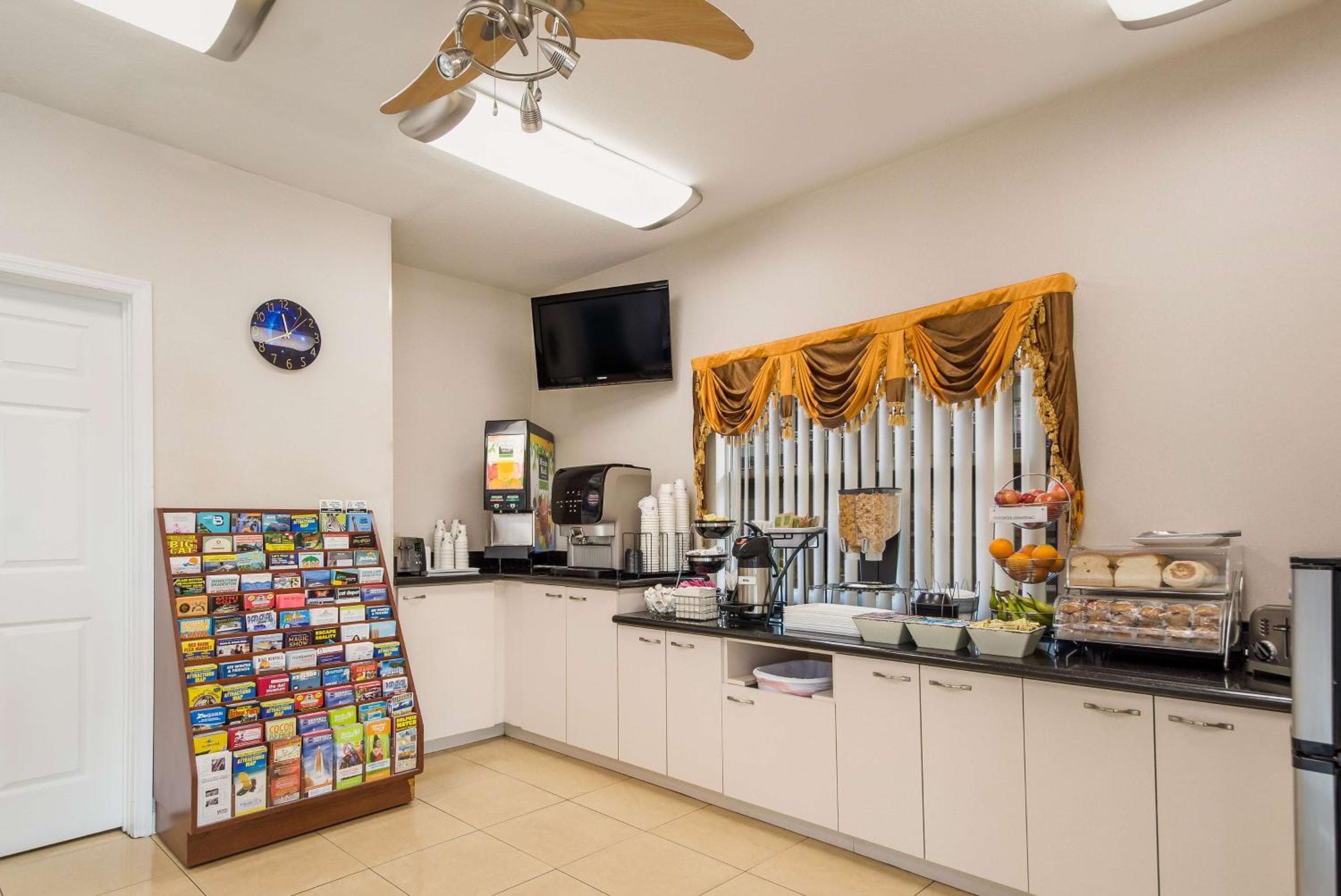 SureStay Hotel by Best Western Sarasota Lido Beach