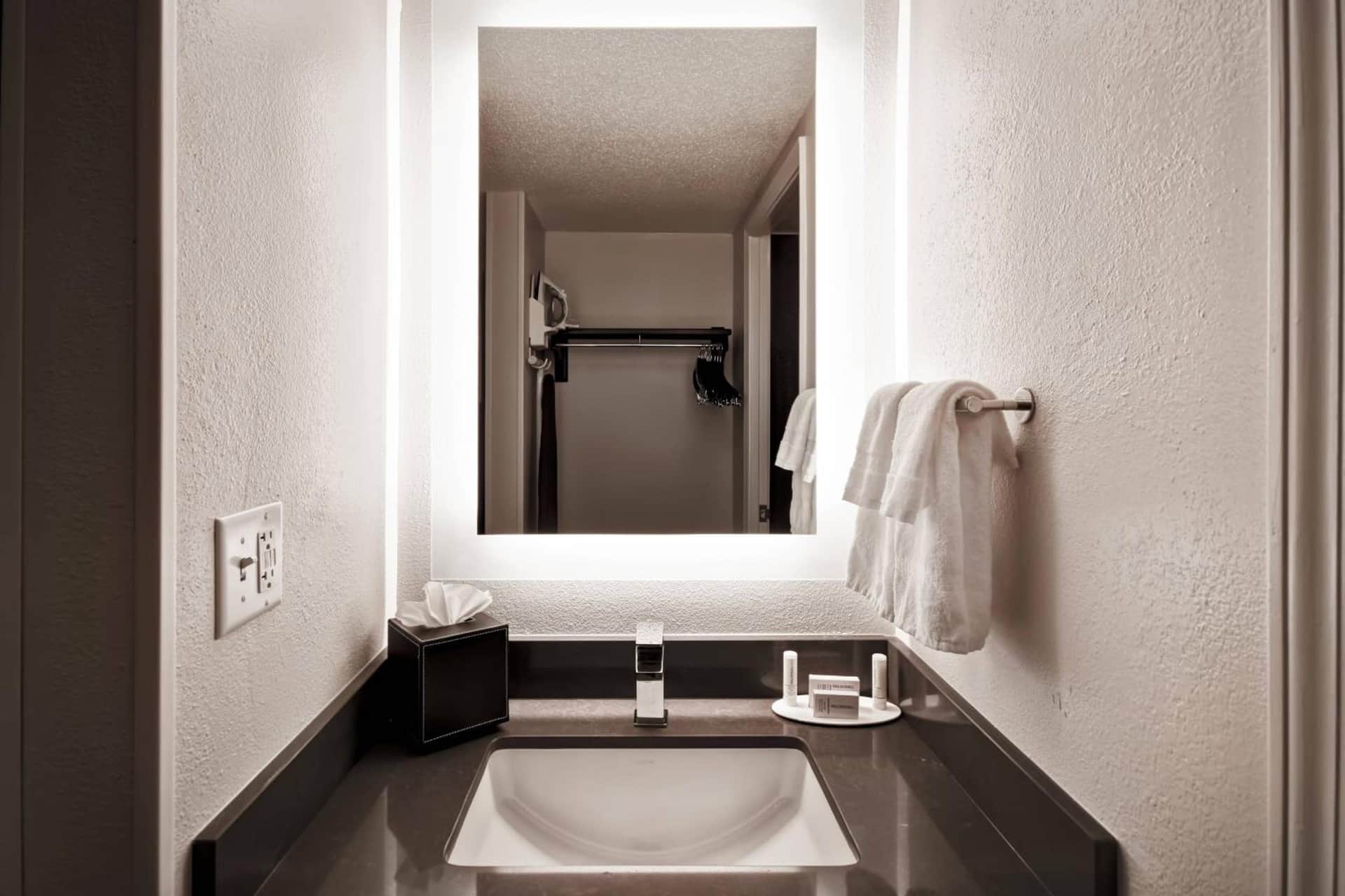 Fairfield Inn & Suites by Marriott Atlanta Kennesaw